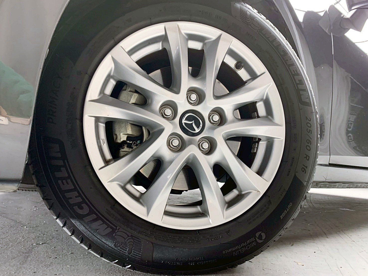 全台到府賞車 2017 Mazda3 5D 尊榮型『小李經理』元禾國際車業/中古車/促銷中  第14張相片