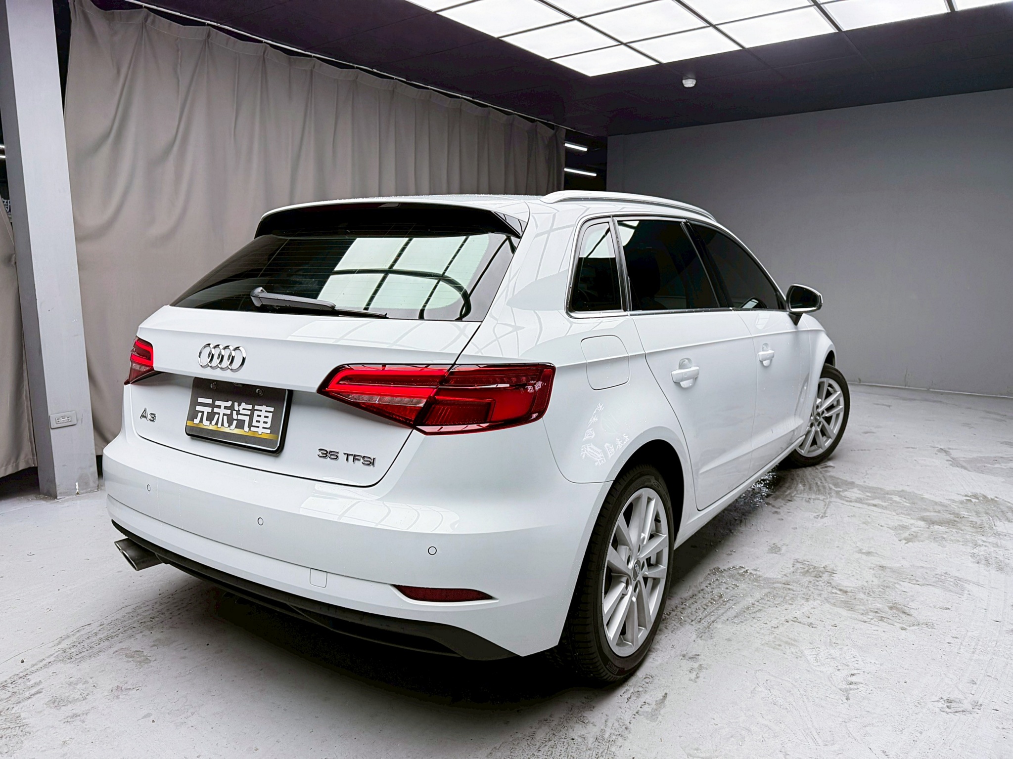 全台到府賞車 2019 Audi A3 Sportback 35TFSI Premium『小李經理』元禾國際車業/中古車/促銷中  第18張相片