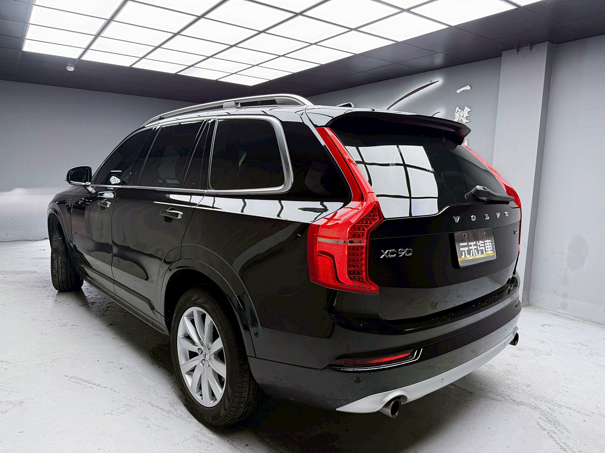 全台到府賞車 2018/19 Volvo XC90 T5 Momentum 七人座『小李經理』元禾國際車業/中古車/促銷中  第3張相片