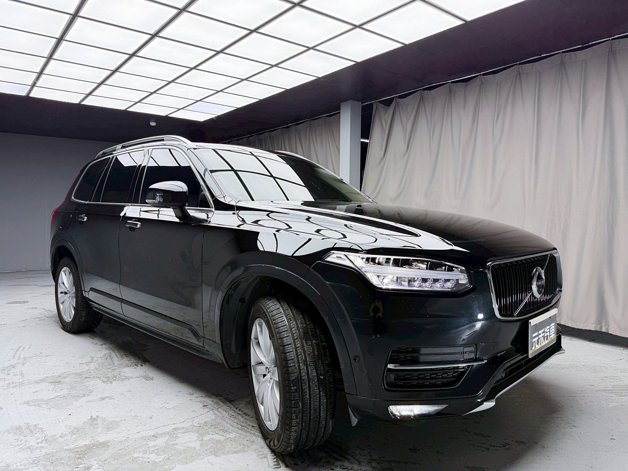 全台到府賞車 2018/19 Volvo XC90 T5 Momentum 七人座『小李經理』元禾國際車業/中古車/促銷中  第20張相片