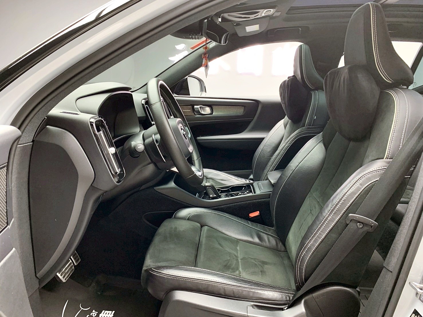 全台到府賞車 2020 Volvo XC40 T5 R-Design『小李經理』元禾國際車業/中古車/促銷中  第15張相片