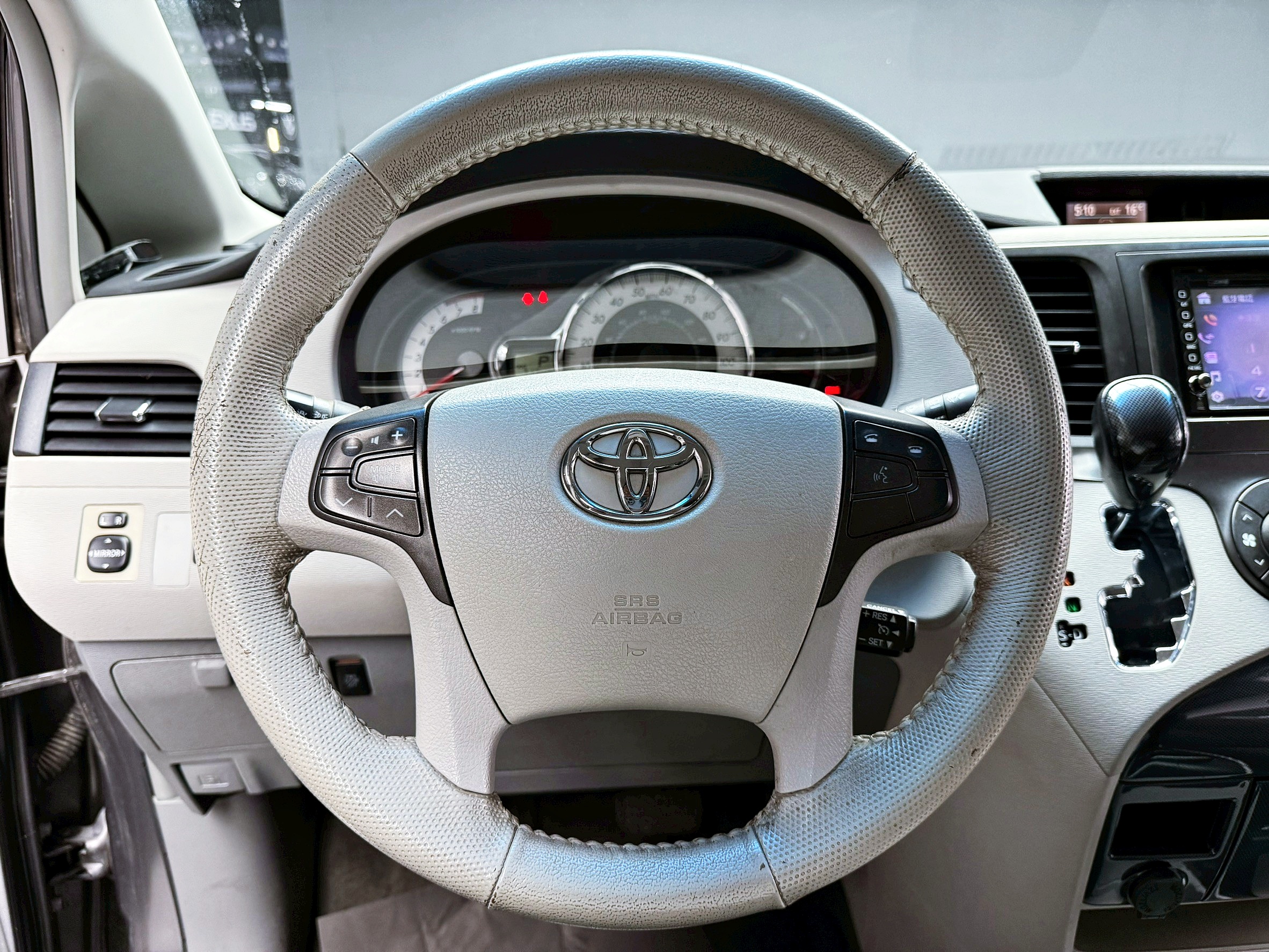 全台到府賞車 2011/12 Toyota Sienna SE 八人座『小李經理』元禾國際車業/中古車/促銷中  第8張相片