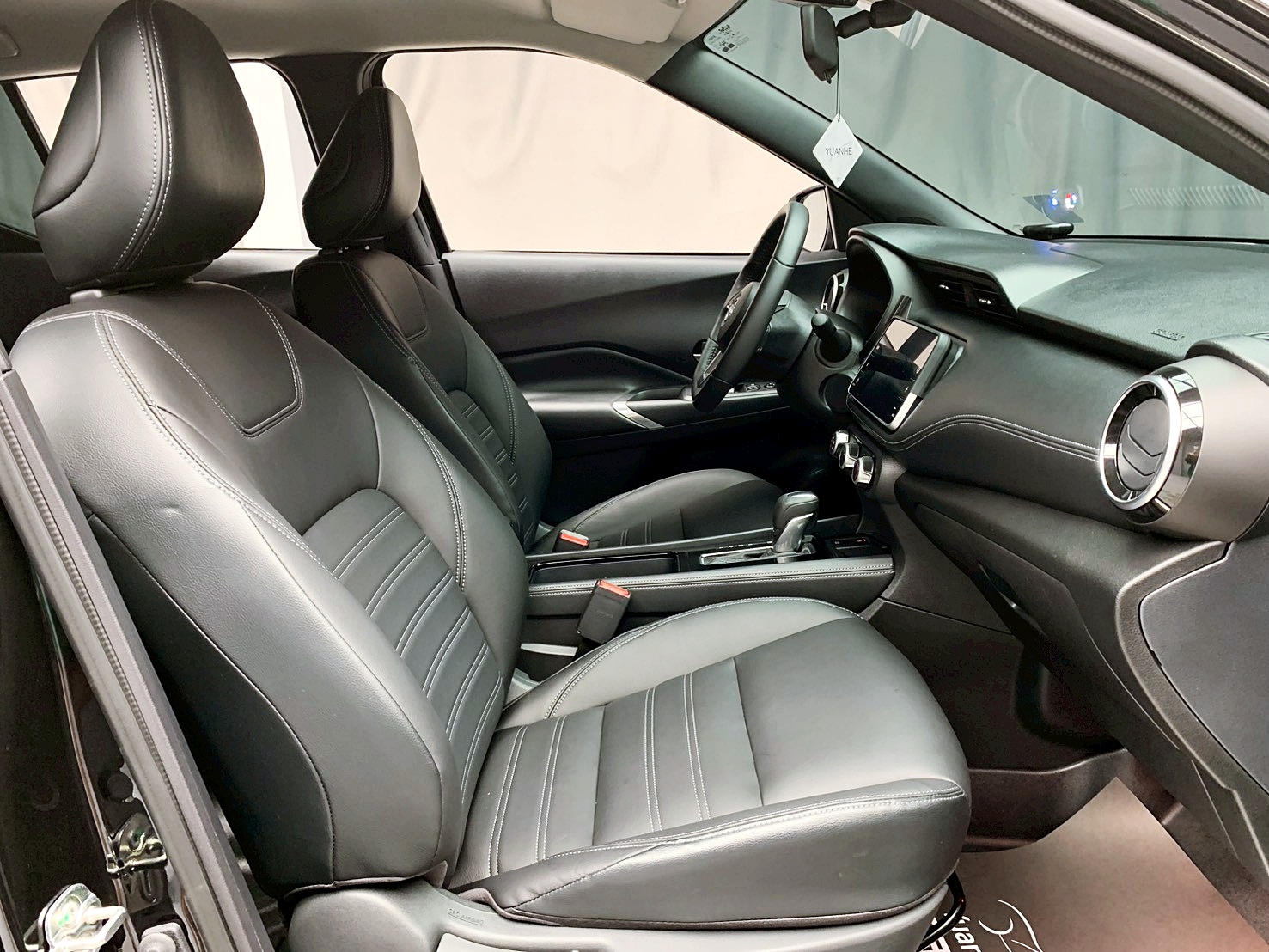 全台到府賞車 2024 Nissan Kicks 卓越版『小李經理』元禾國際車業/中古車/促銷中  第10張相片