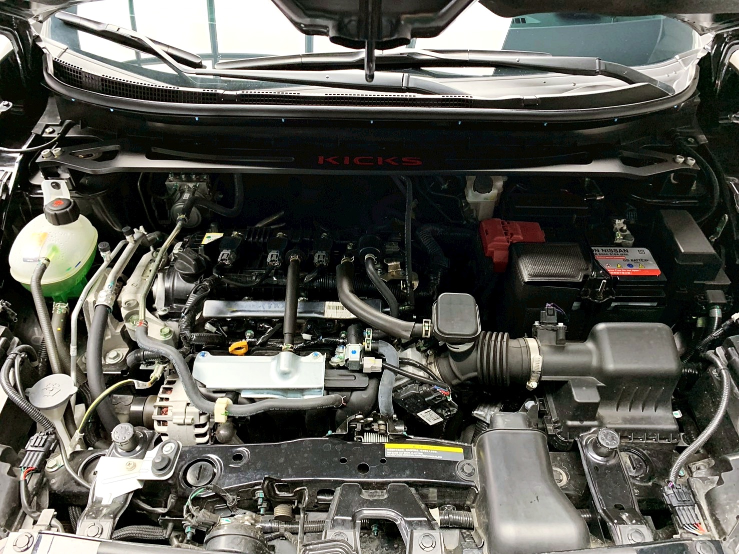 全台到府賞車 2024 Nissan Kicks 卓越版『小李經理』元禾國際車業/中古車/促銷中  第15張相片