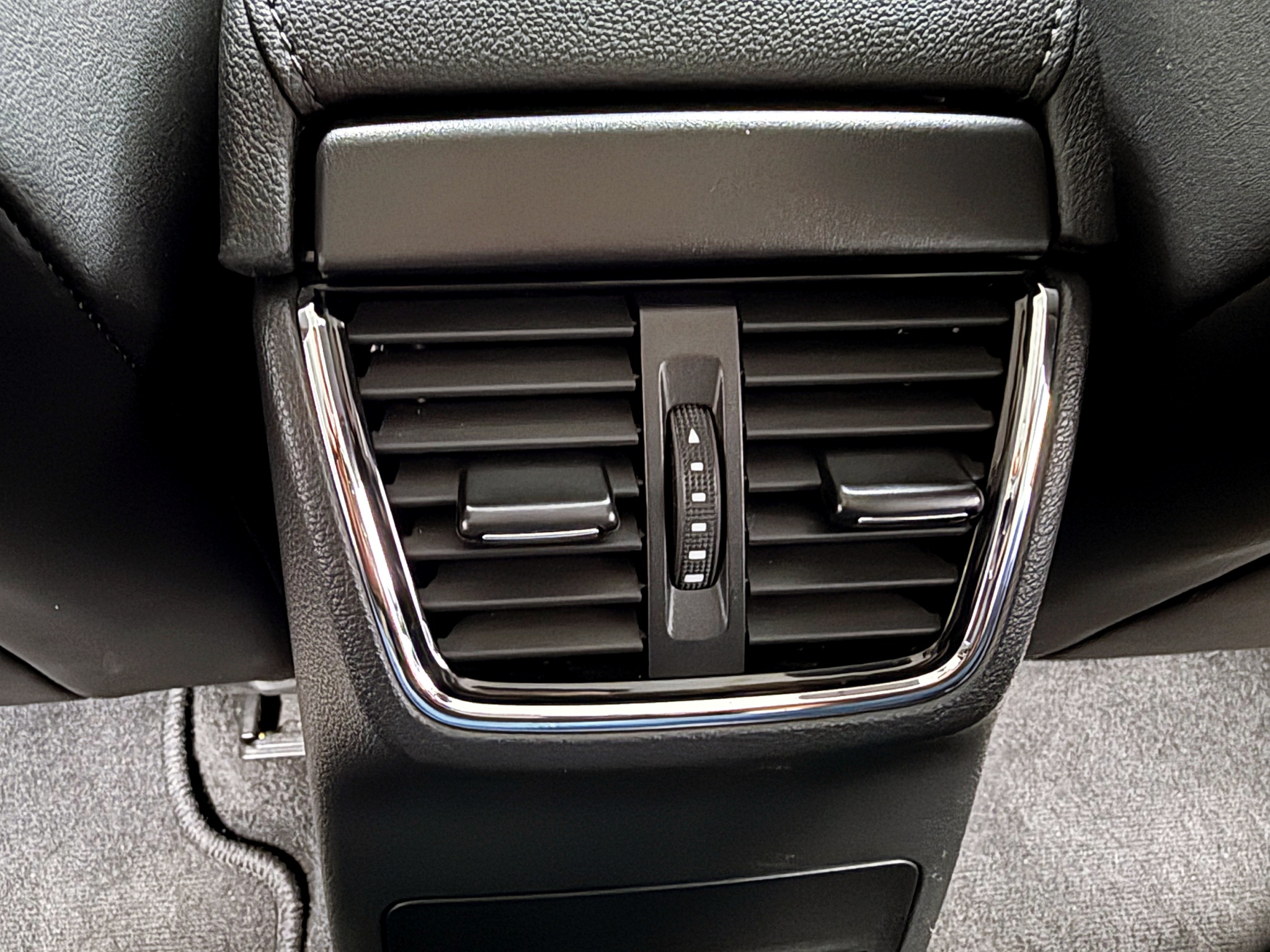 全台到府賞車 2019 Skoda Octavia TSI 菁英版『小李經理』元禾國際車業/中古車/促銷中  第15張相片