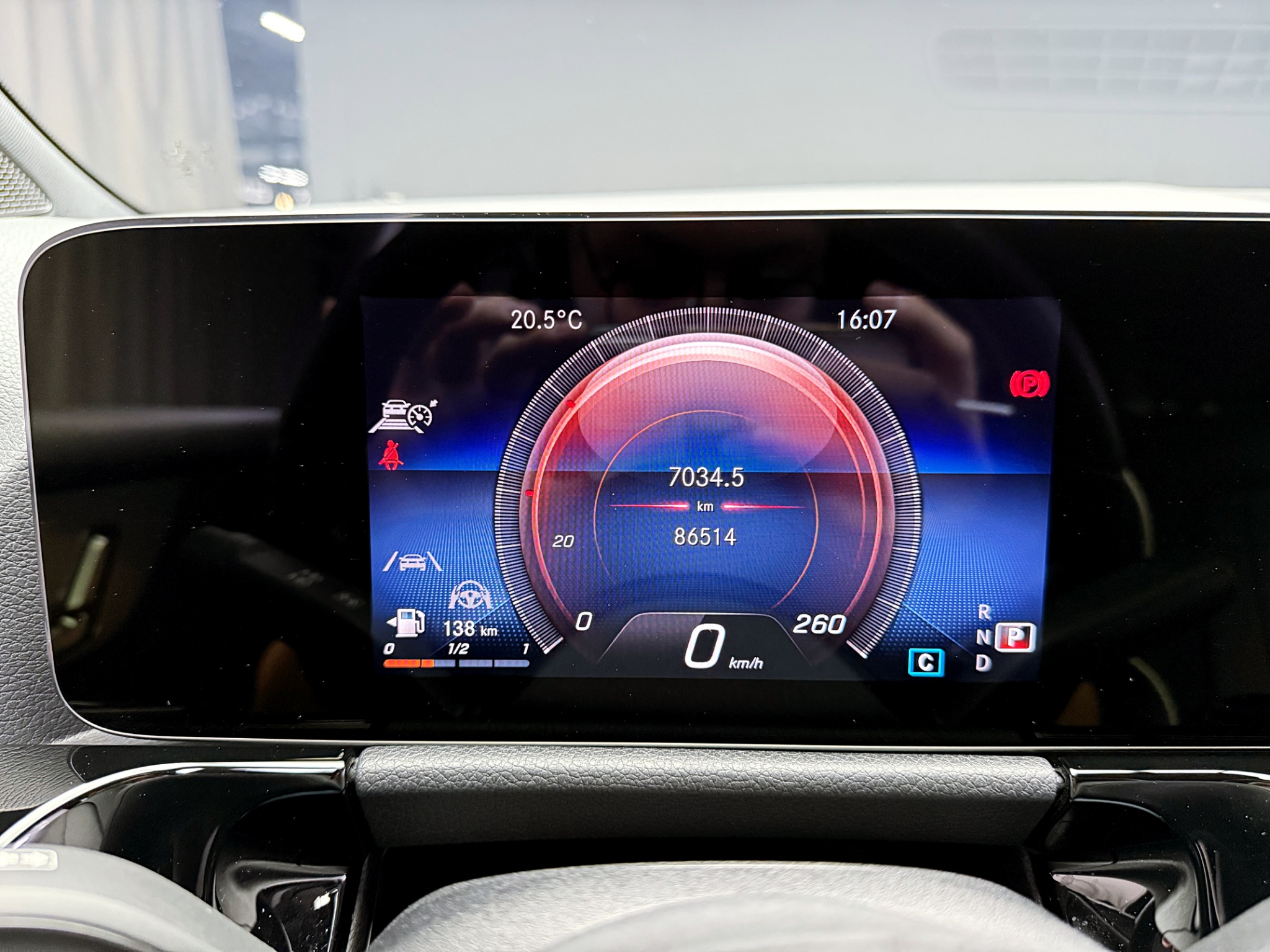 全台到府賞車 2021 Benz GLA180 H247型『小李經理』元禾國際車業/中古車/促銷中  第8張相片