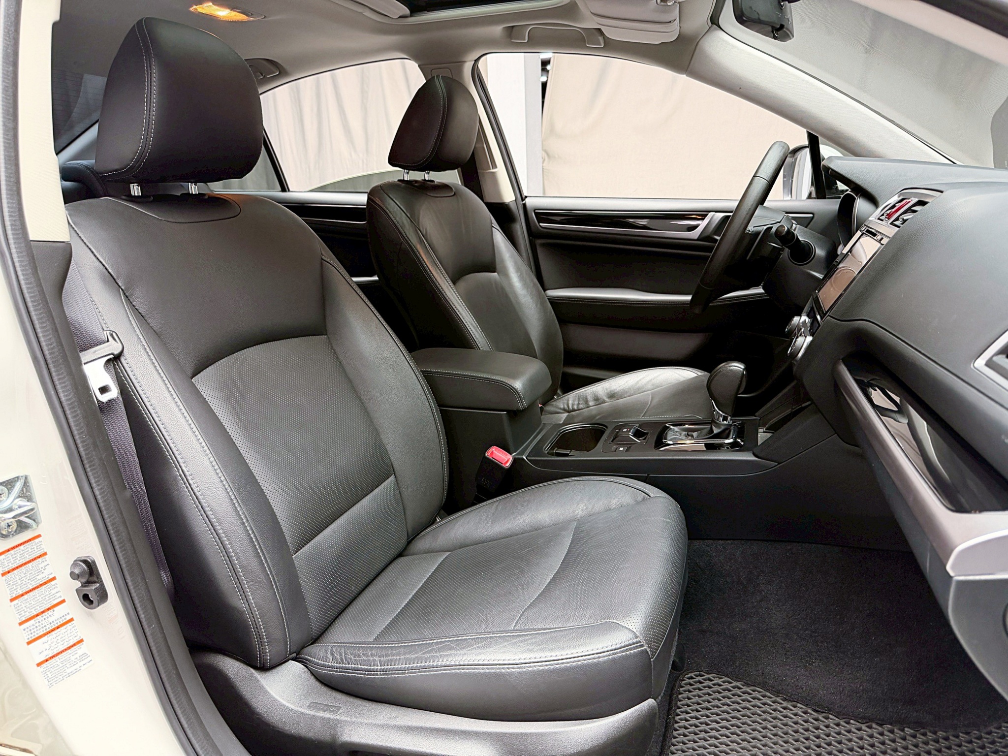 全台到府賞車 2015 Subaru Legacy i-S『小李經理』元禾國際車業/中古車/促銷中  第11張相片