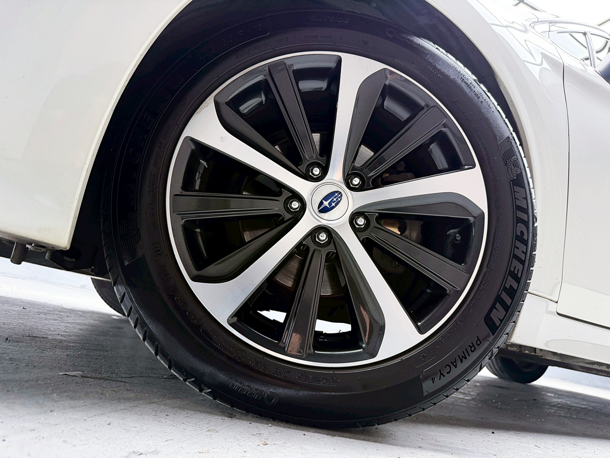 全台到府賞車 2015 Subaru Legacy i-S『小李經理』元禾國際車業/中古車/促銷中  第15張相片