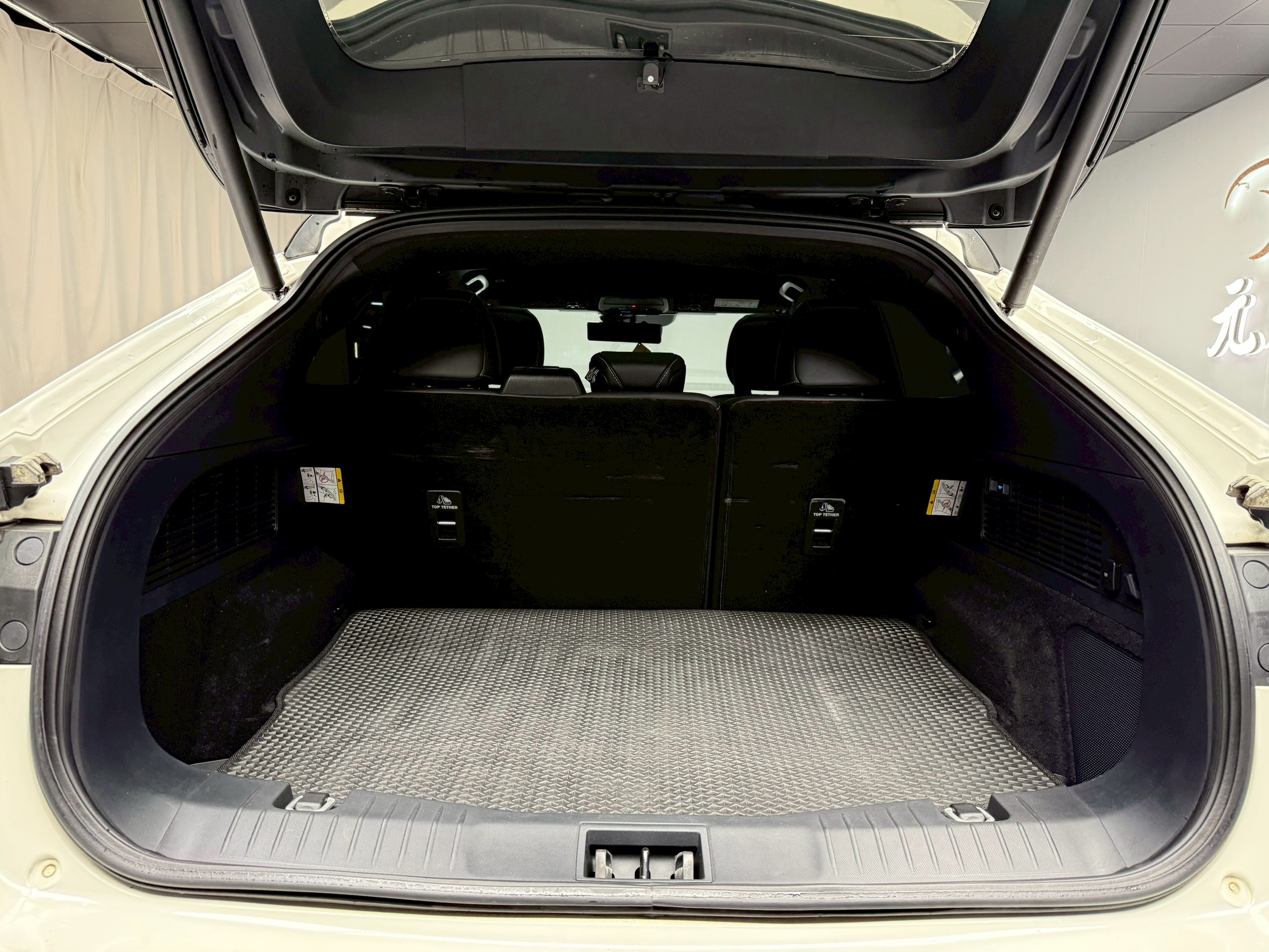 全台到府賞車 2023/24 Ford Mustang Mach-E GT AWD『小李經理』元禾國際車業/中古車/促銷中  第5張相片