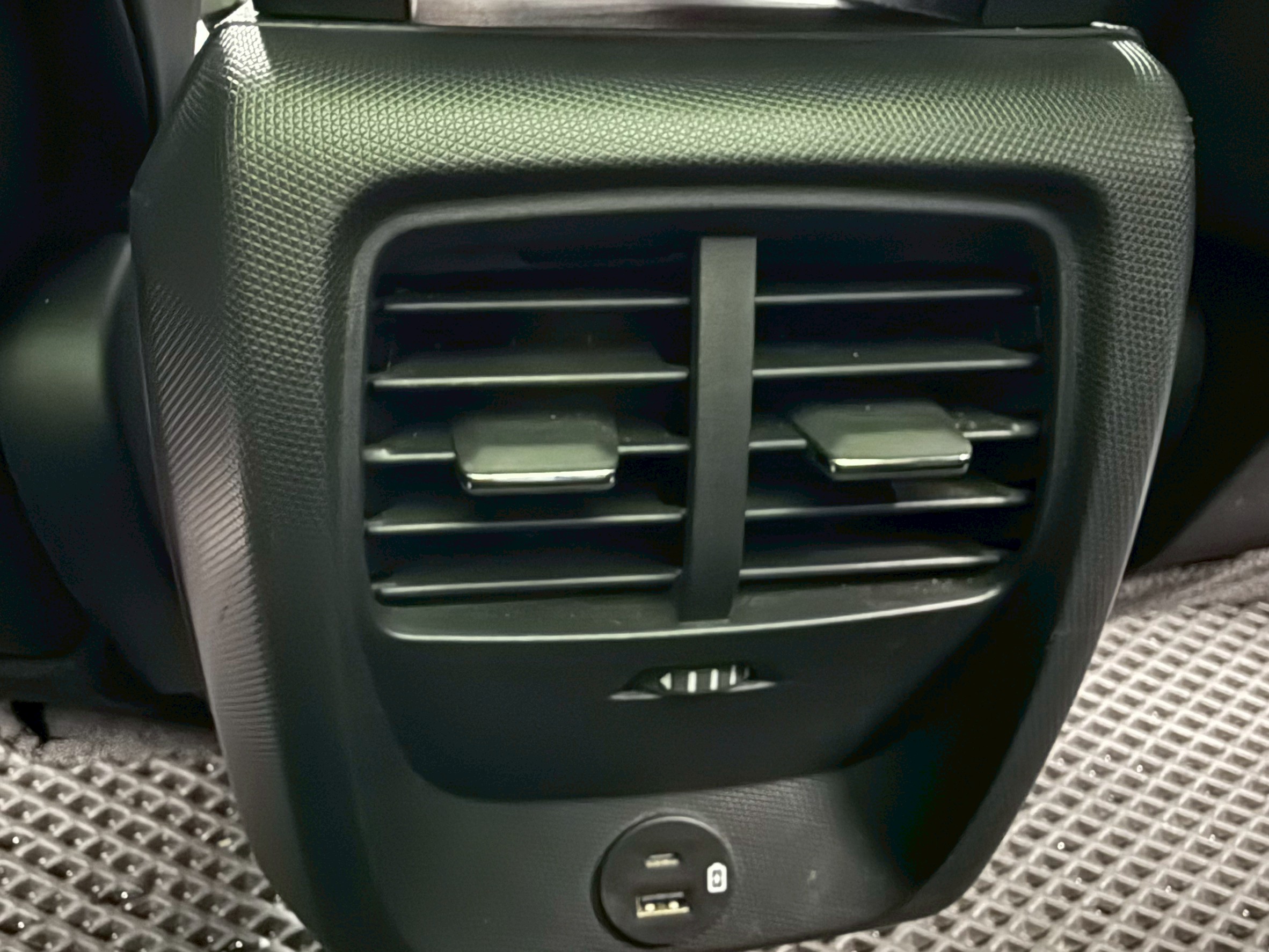 全台到府賞車 2023/24 Ford Mustang Mach-E GT AWD『小李經理』元禾國際車業/中古車/促銷中  第10張相片