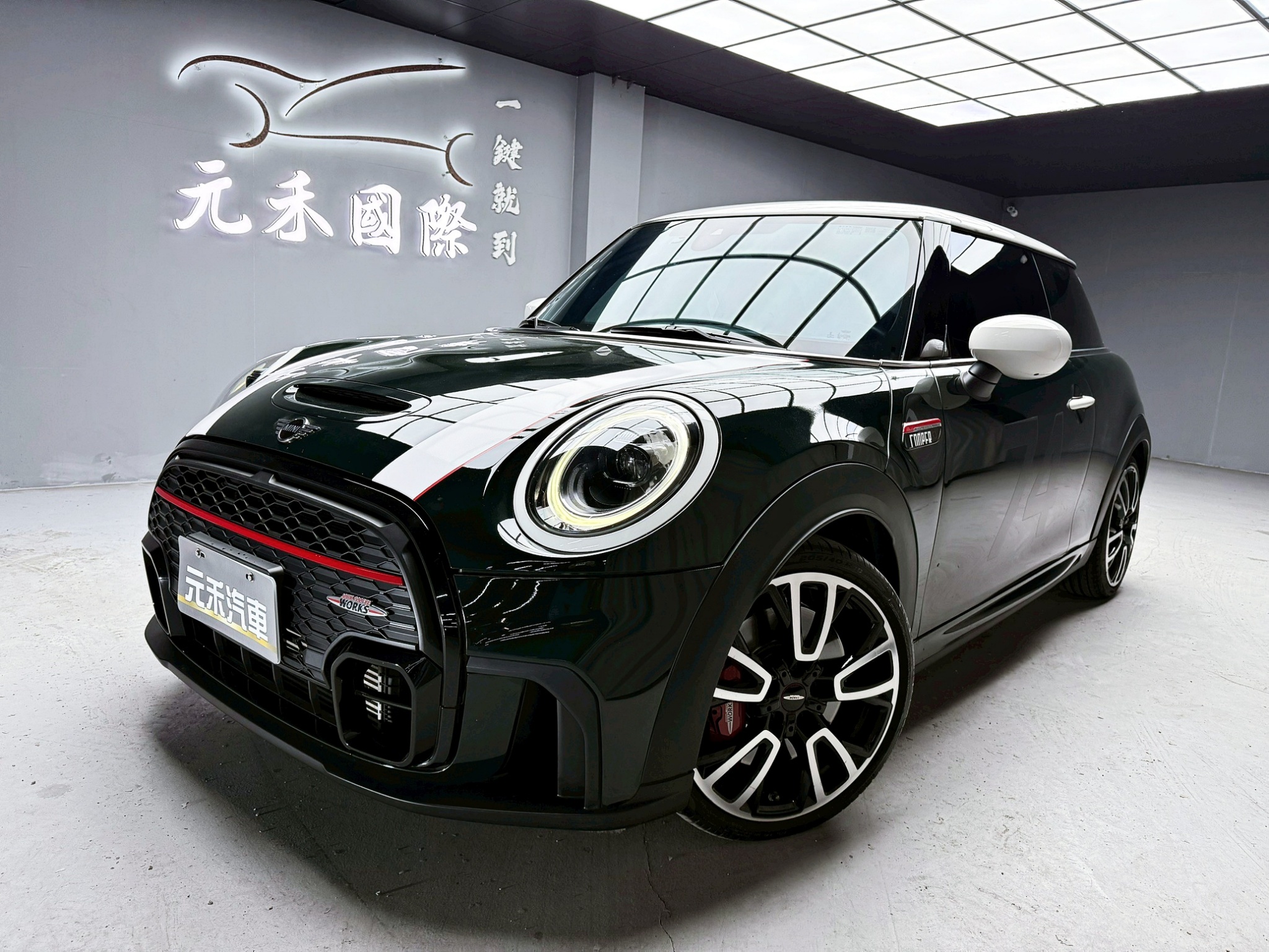 全台到府賞車 2021/22 Mini Hatch JCW 60 Anniversary Edition『小李經理』元禾國際車業/中古車/促銷中  第1張相片