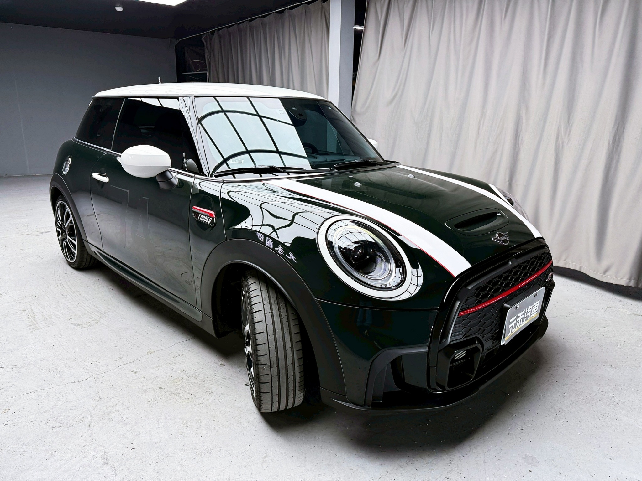 全台到府賞車 2021/22 Mini Hatch JCW 60 Anniversary Edition『小李經理』元禾國際車業/中古車/促銷中  第17張相片