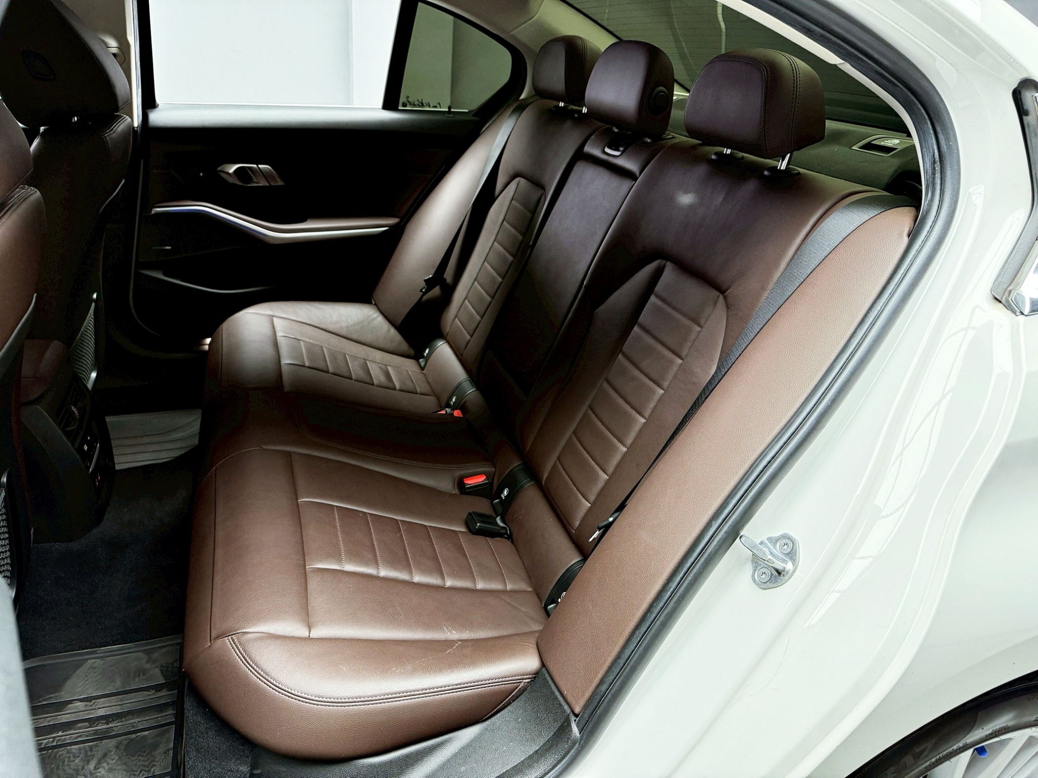 全台到府賞車 2018/19 BMW 330i Sedan G20型『小李經理』元禾國際車業/中古車/促銷中  第13張相片