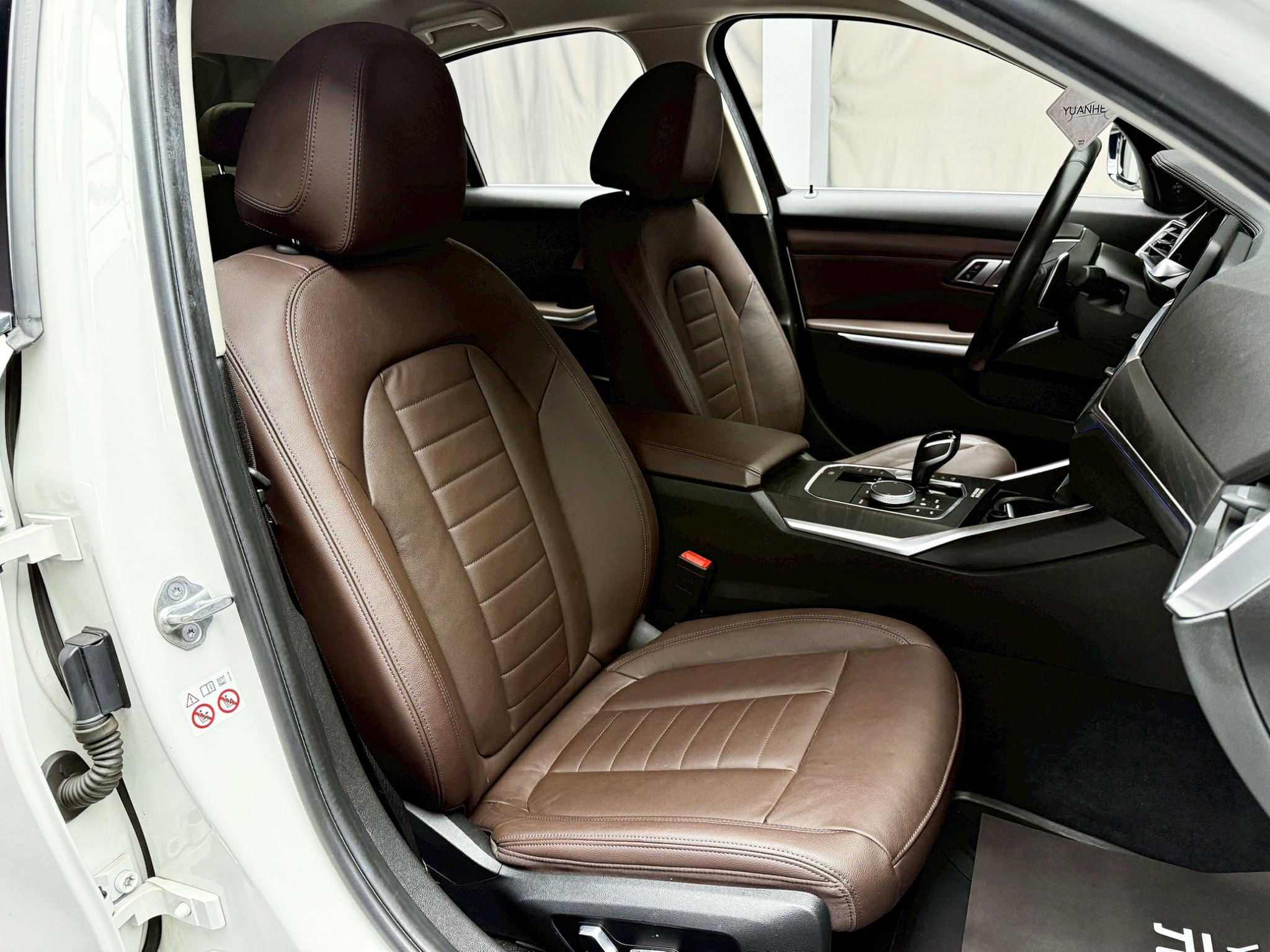 全台到府賞車 2018/19 BMW 330i Sedan G20型『小李經理』元禾國際車業/中古車/促銷中  第15張相片