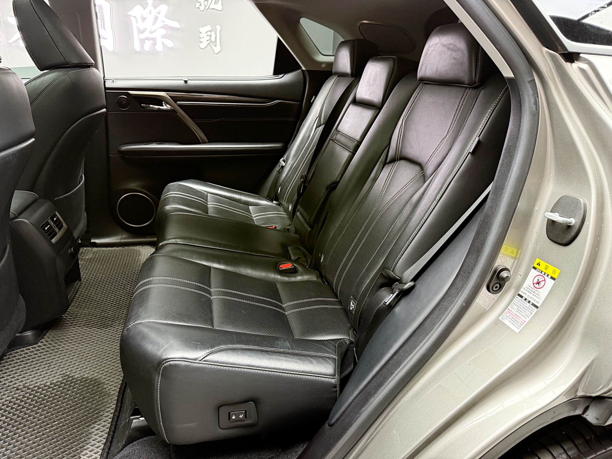 全台到府賞車 2018 Lexus RX450h 旗艦版『小李經理』元禾國際車業/中古車/促銷中  第14張相片