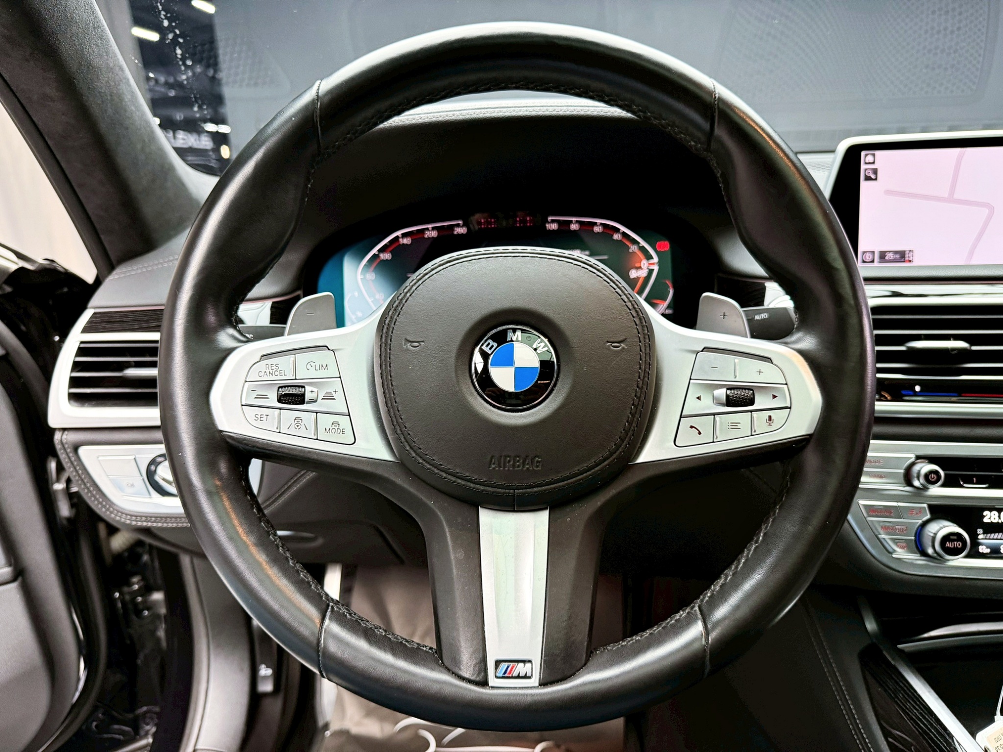 全台到府賞車 2020/21 BMW 740i M-Sport 層峰旗艦版 G11型『小李經理』元禾國際車業/中古車/促銷中  第8張相片