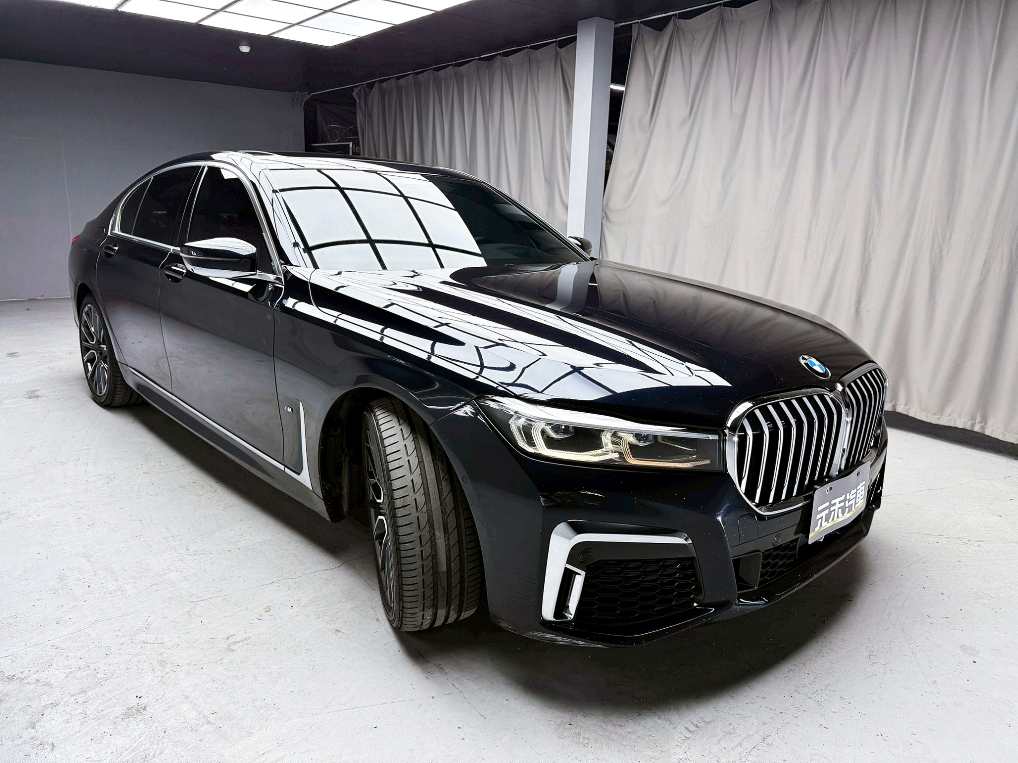 全台到府賞車 2020/21 BMW 740i M-Sport 層峰旗艦版 G11型『小李經理』元禾國際車業/中古車/促銷中  第19張相片