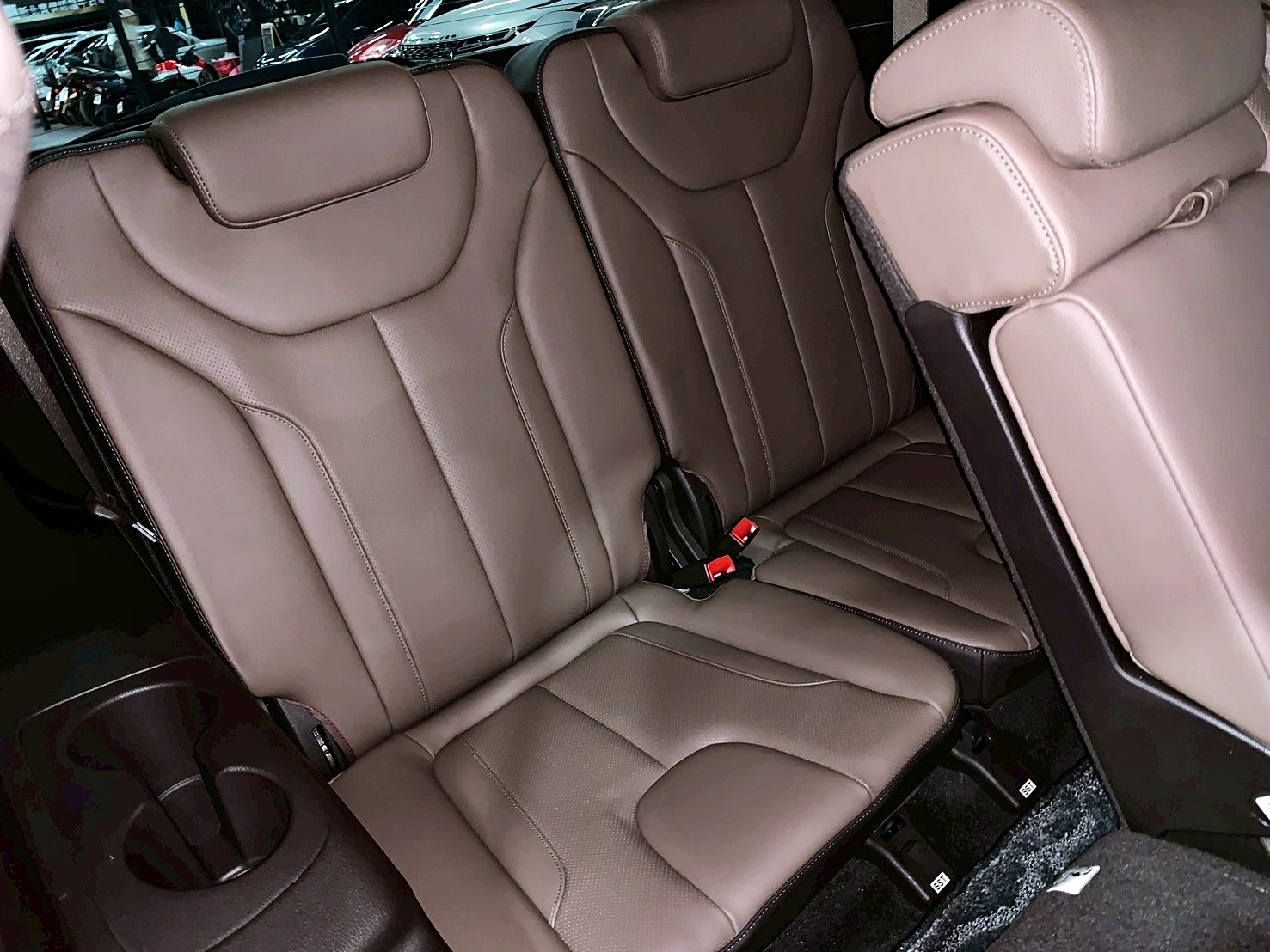 全台到府賞車 2020 Hyundai SantaFe 柴油七人座旗艦版(多元改)『小李經理』元禾國際車業/中古車/促銷中  第4張相片