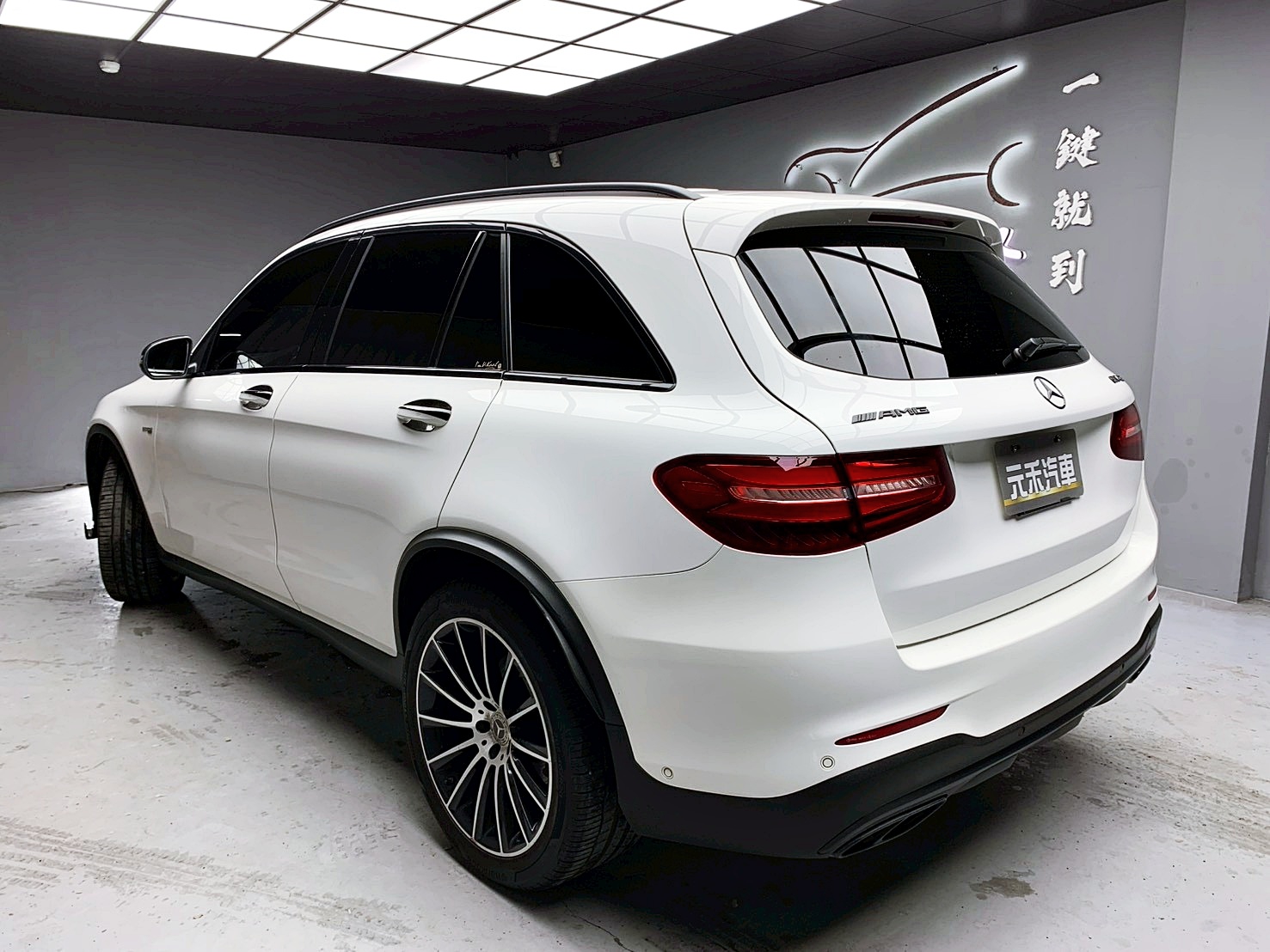 全台到府賞車 2018 Benz GLC43 AMG 4MATIC X253型『小李經理』元禾國際車業/中古車/促銷中  第3張相片