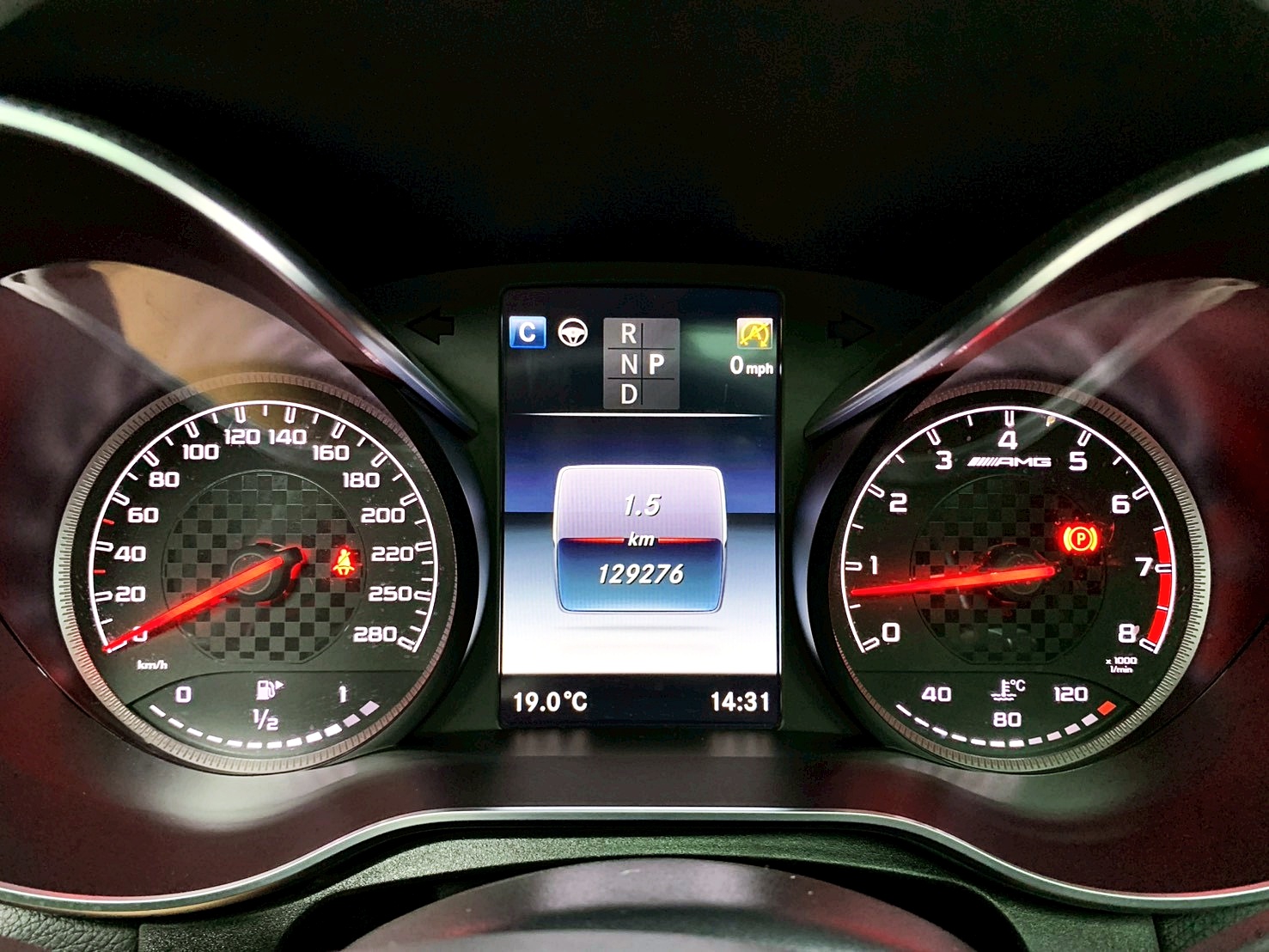 全台到府賞車 2018 Benz GLC43 AMG 4MATIC X253型『小李經理』元禾國際車業/中古車/促銷中  第6張相片