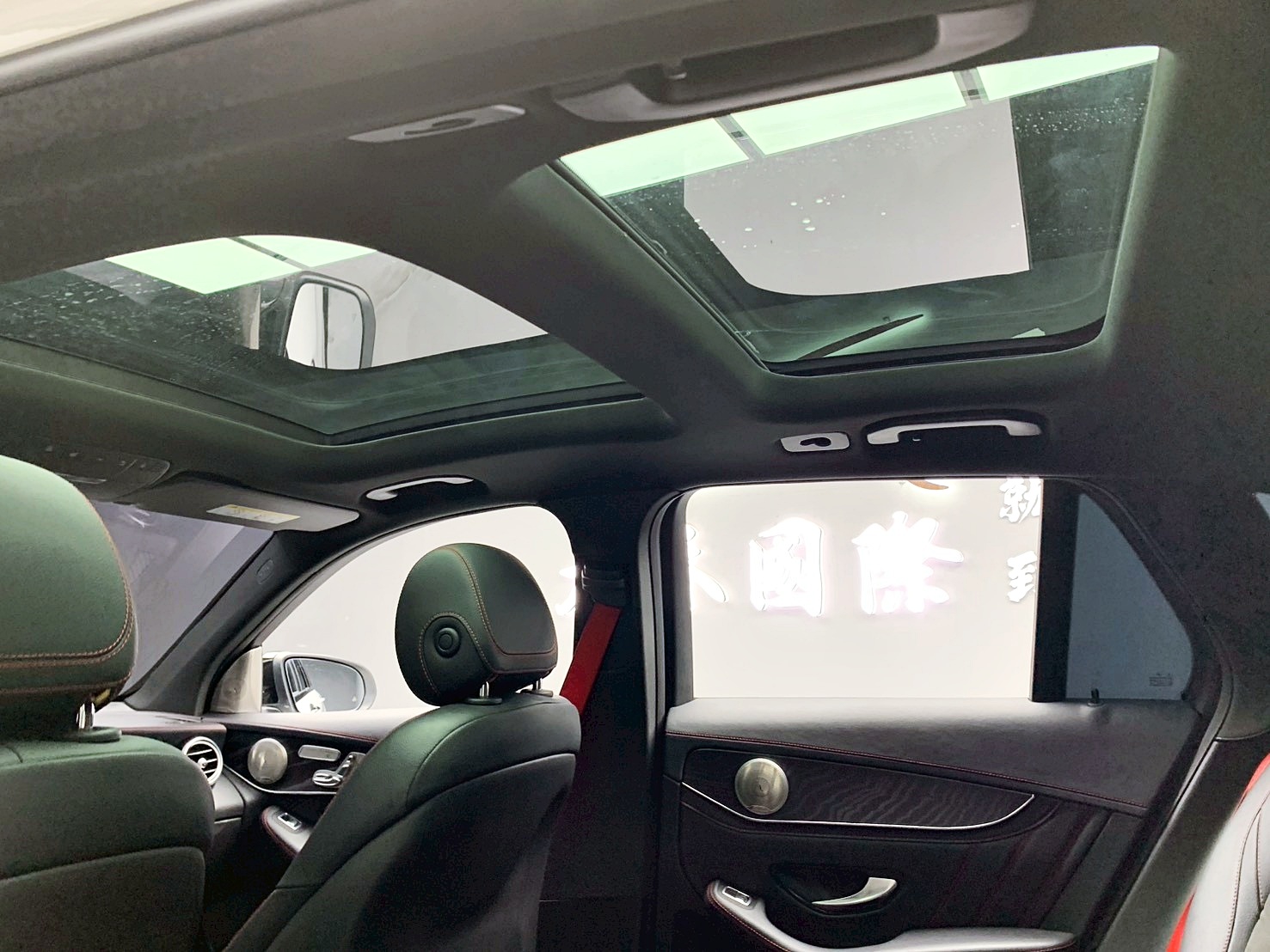 全台到府賞車 2018 Benz GLC43 AMG 4MATIC X253型『小李經理』元禾國際車業/中古車/促銷中  第13張相片