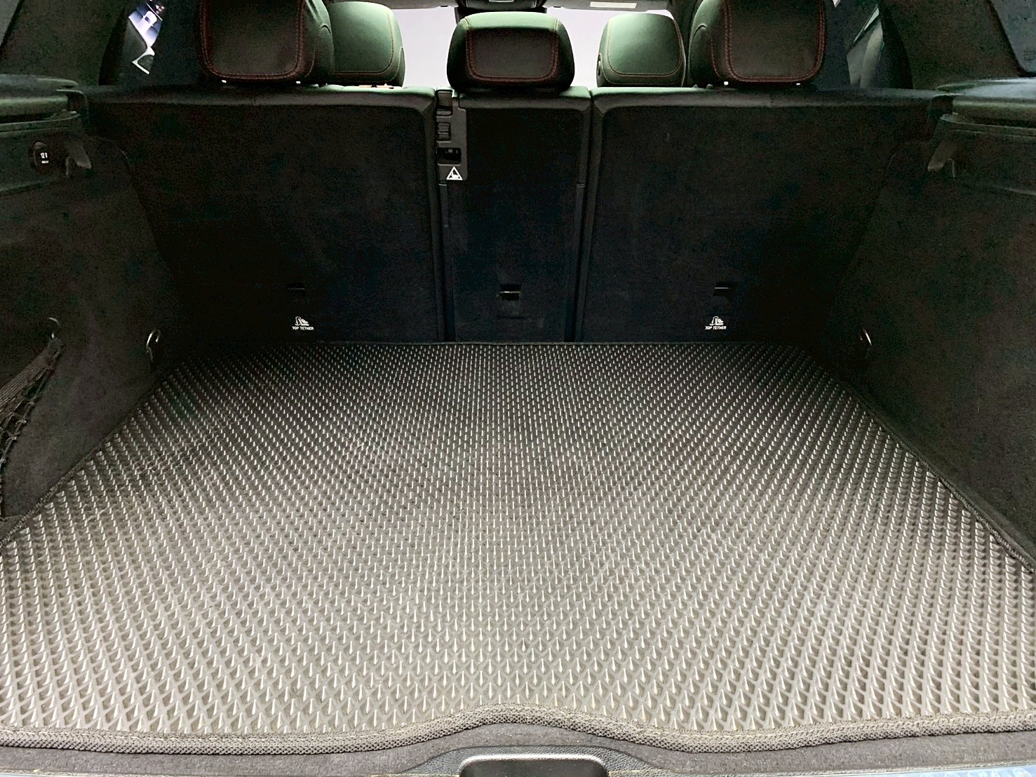 全台到府賞車 2018 Benz GLC43 AMG 4MATIC X253型『小李經理』元禾國際車業/中古車/促銷中  第17張相片