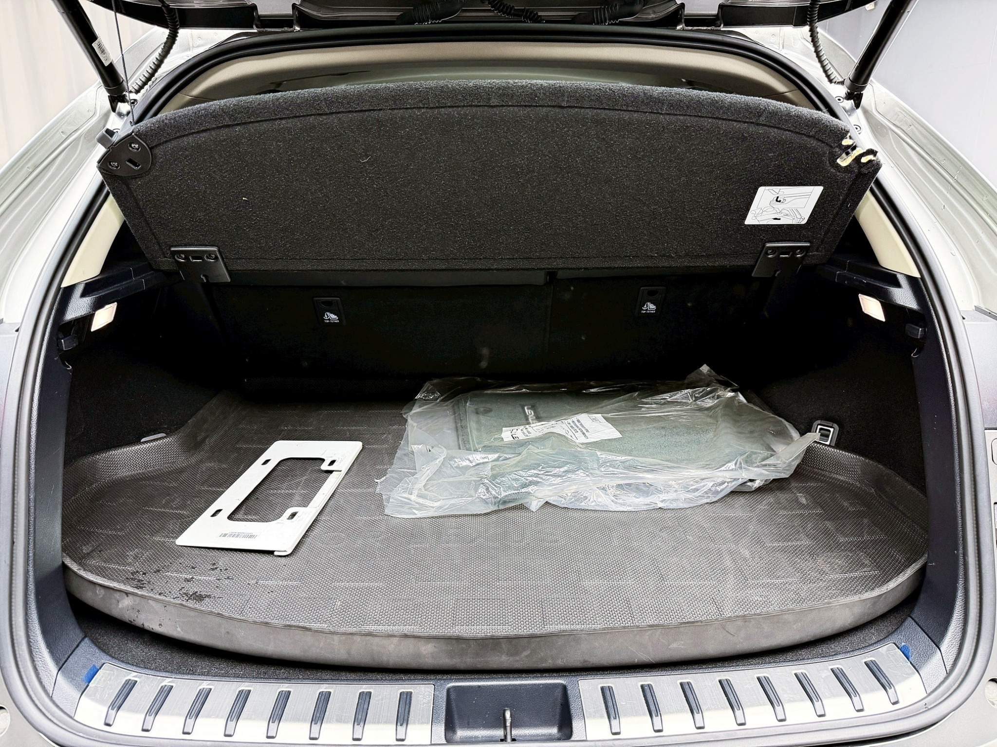 全台到府賞車 2019/20 Lexus NX200 菁英版『小李經理』元禾國際車業/中古車/促銷中  第16張相片