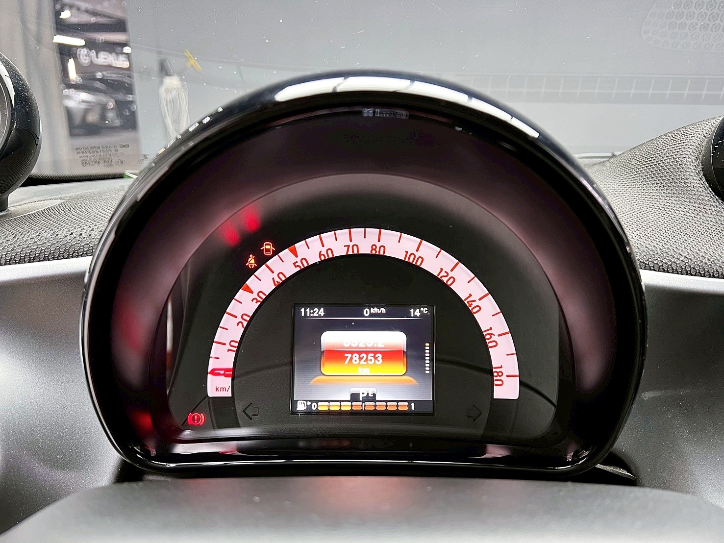 全台到府賞車 2017/18 Smart Forfour 66kW Passion『小李經理』元禾國際車業/中古車/促銷中  第6張相片