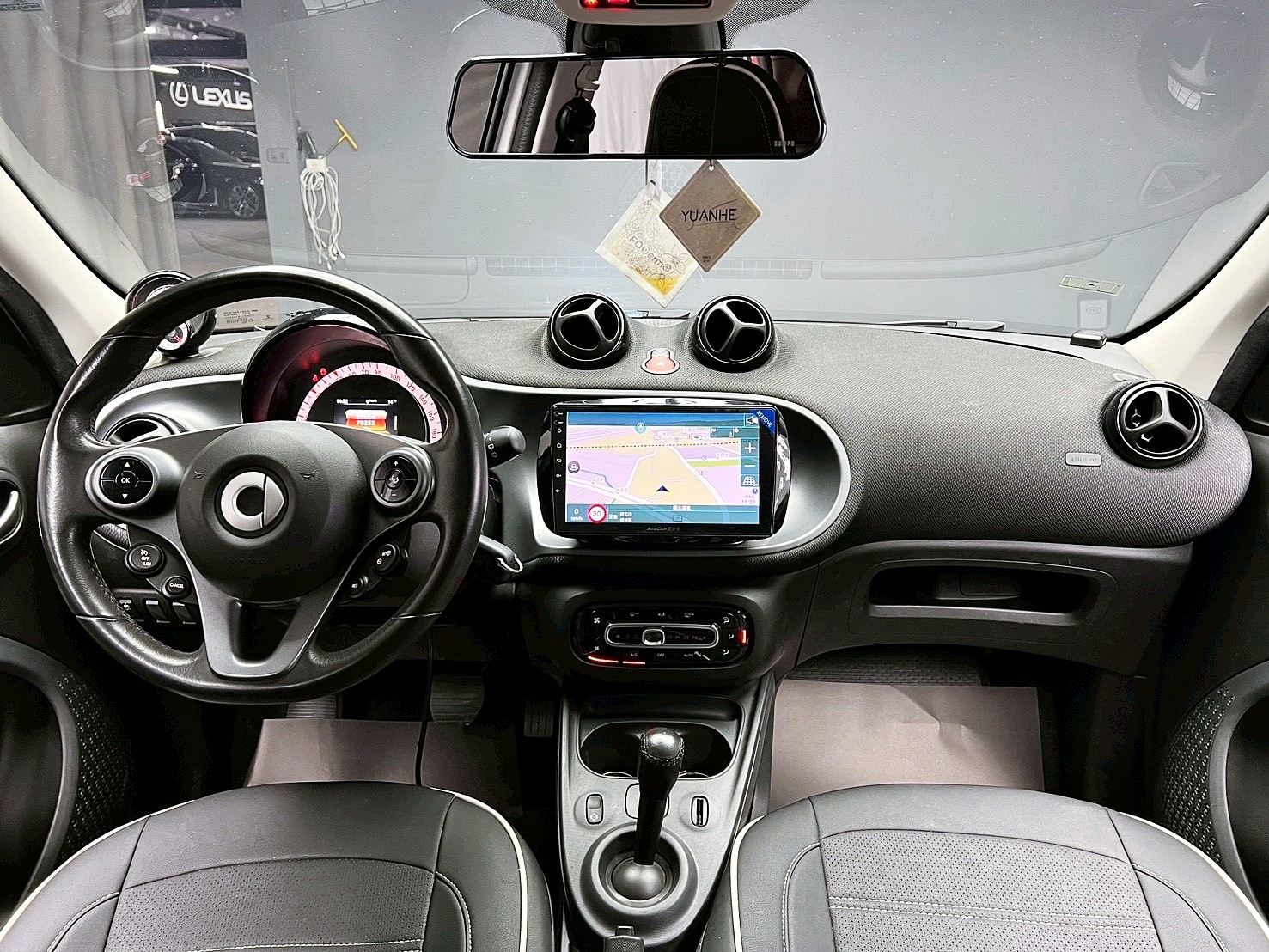 全台到府賞車 2017/18 Smart Forfour 66kW Passion『小李經理』元禾國際車業/中古車/促銷中  第9張相片