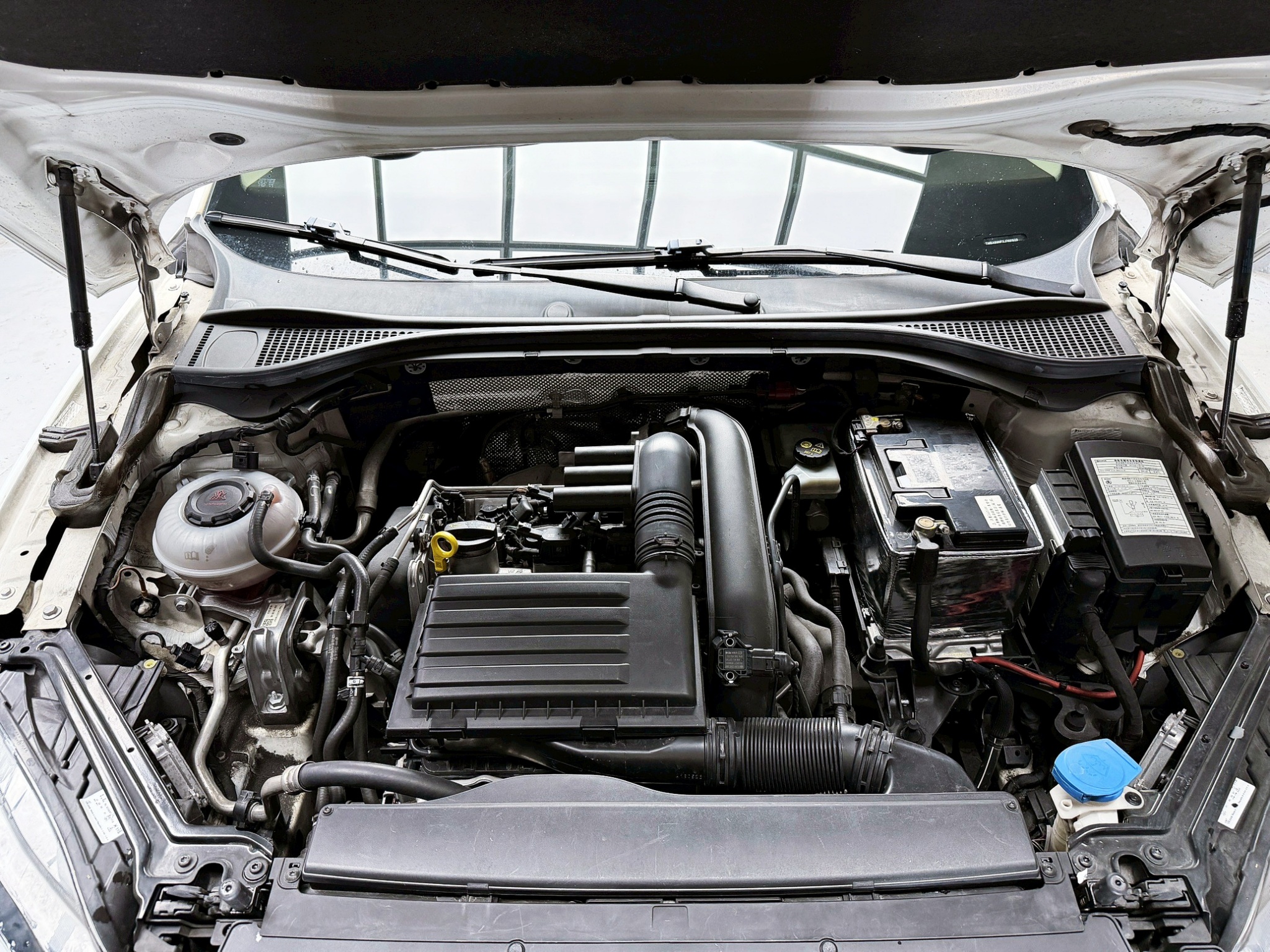 全台到府賞車 2018 Skoda Superb Sedan TSI 菁英版『小李經理』元禾國際車業/中古車/促銷中  第17張相片