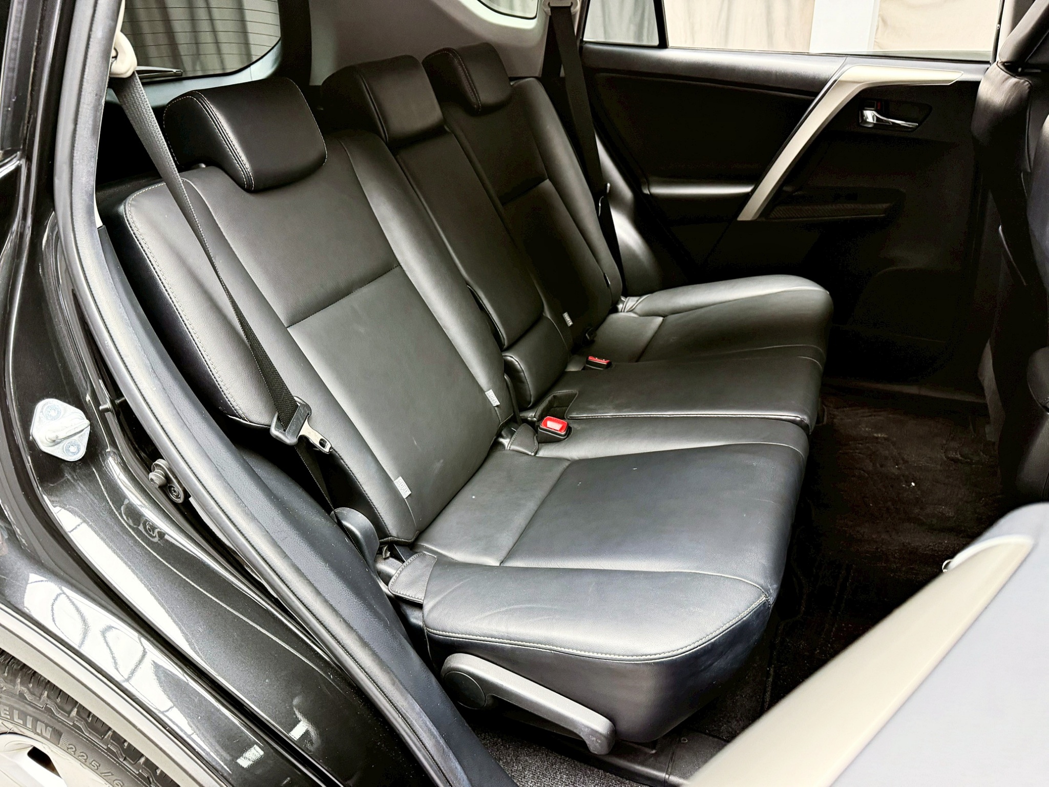 全台到府賞車 2014/15 Toyota RAV4 E版『小李經理』元禾國際車業/中古車/促銷中  第13張相片