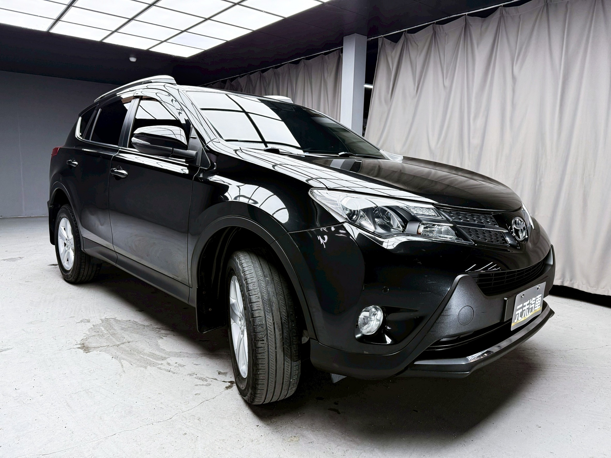 全台到府賞車 2014/15 Toyota RAV4 E版『小李經理』元禾國際車業/中古車/促銷中  第17張相片