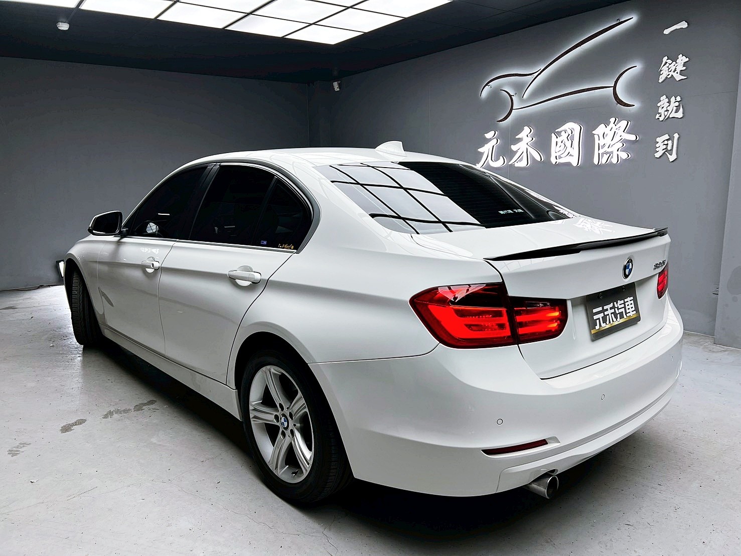 全台到府賞車 2015 BMW 320i Sedan F30型『小李經理』元禾國際車業/中古車/促銷中  第3張相片