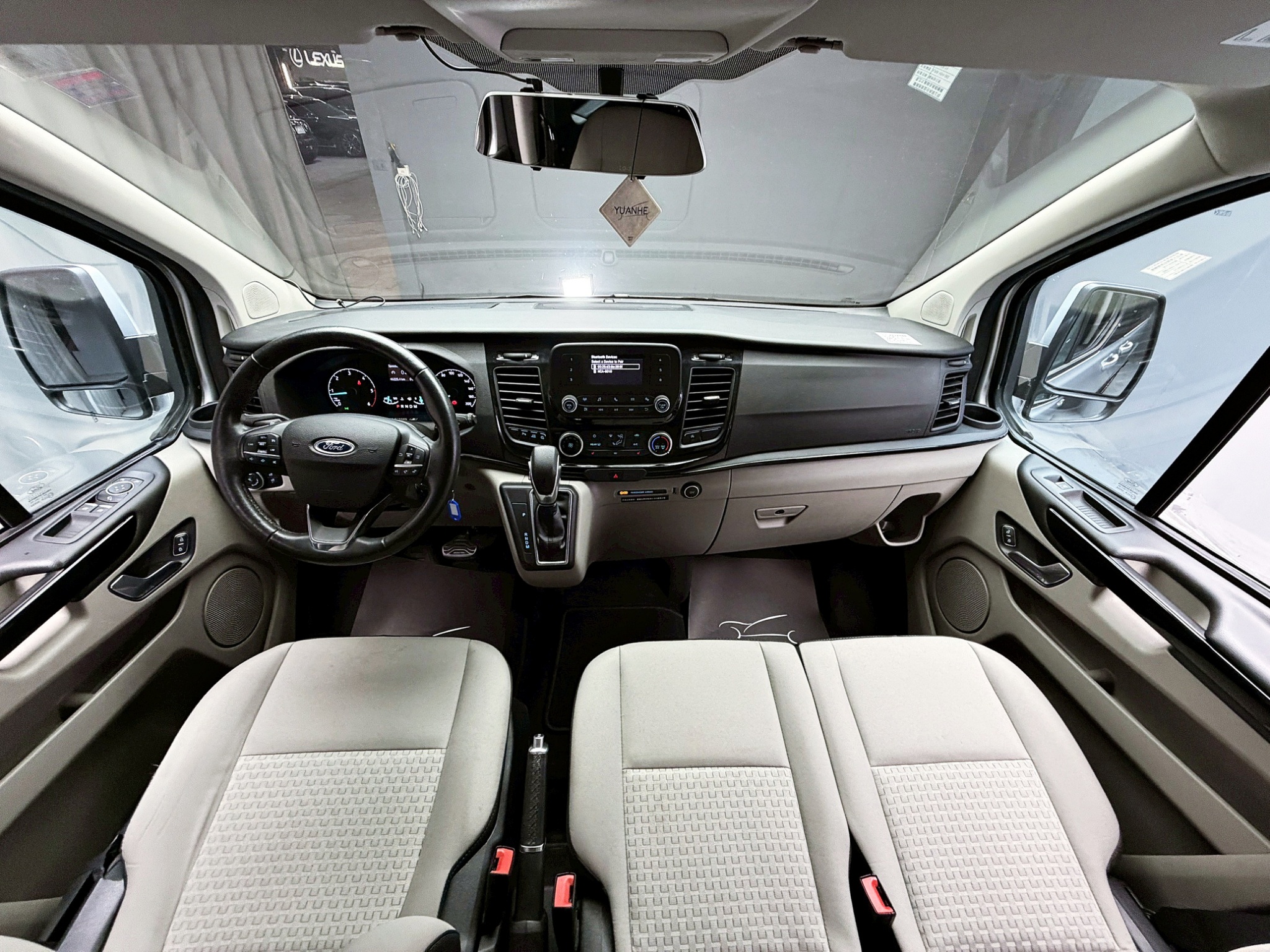 全台到府賞車 2020/21 Ford Tourneo Custom 九座長軸尊爵型『小李經理』元禾國際車業/中古車/促銷中  第7張相片