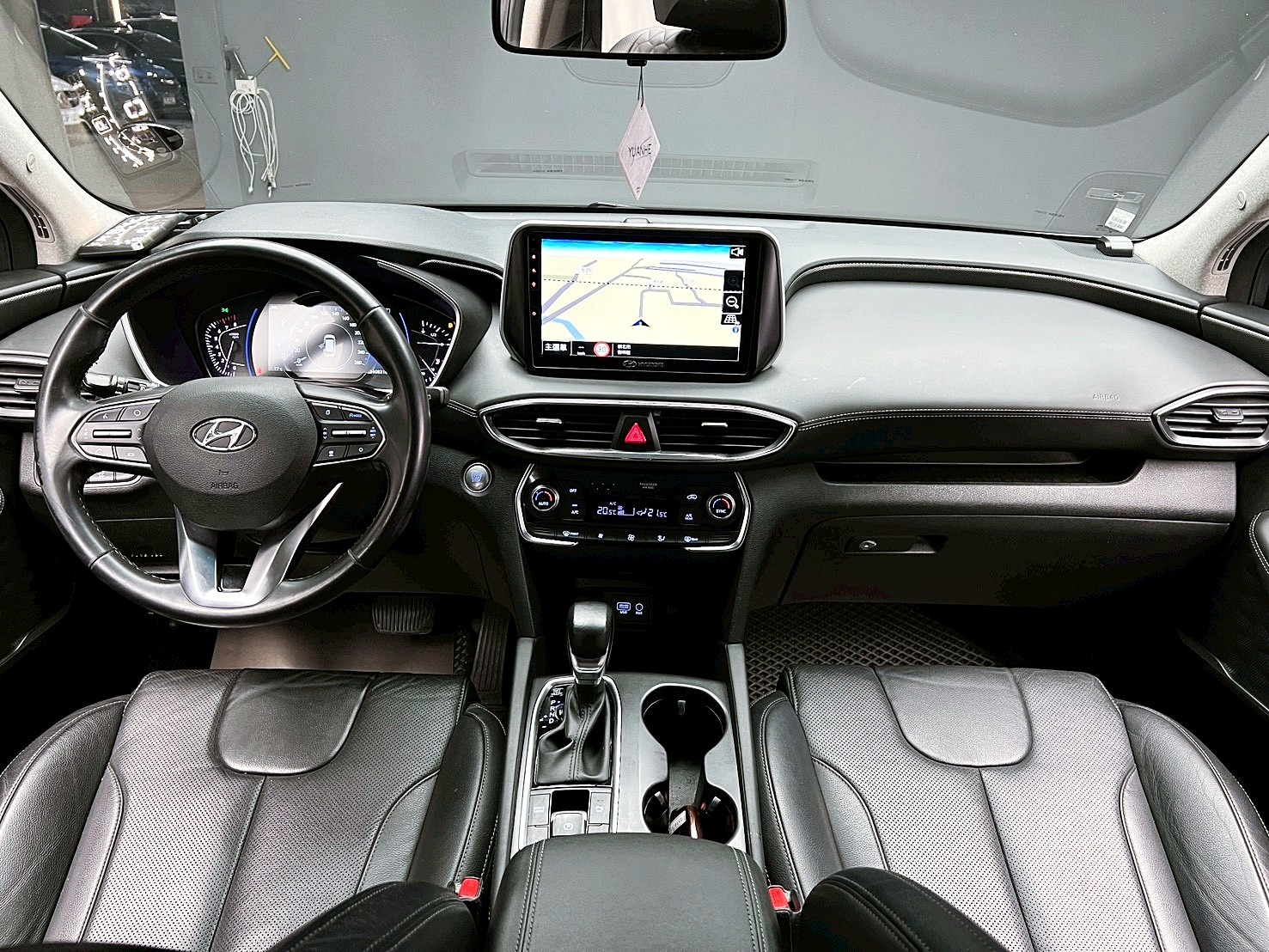 全台到府賞車 2020 Hyundai SantaFe 七人座旗艦版『小李經理』元禾國際車業/中古車/促銷中  第9張相片