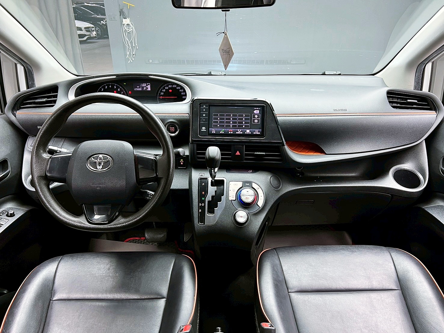 全台到府賞車 2018 Toyota Sienta 7人座豪華版『小李經理』元禾國際車業/中古車/促銷中  第18張相片