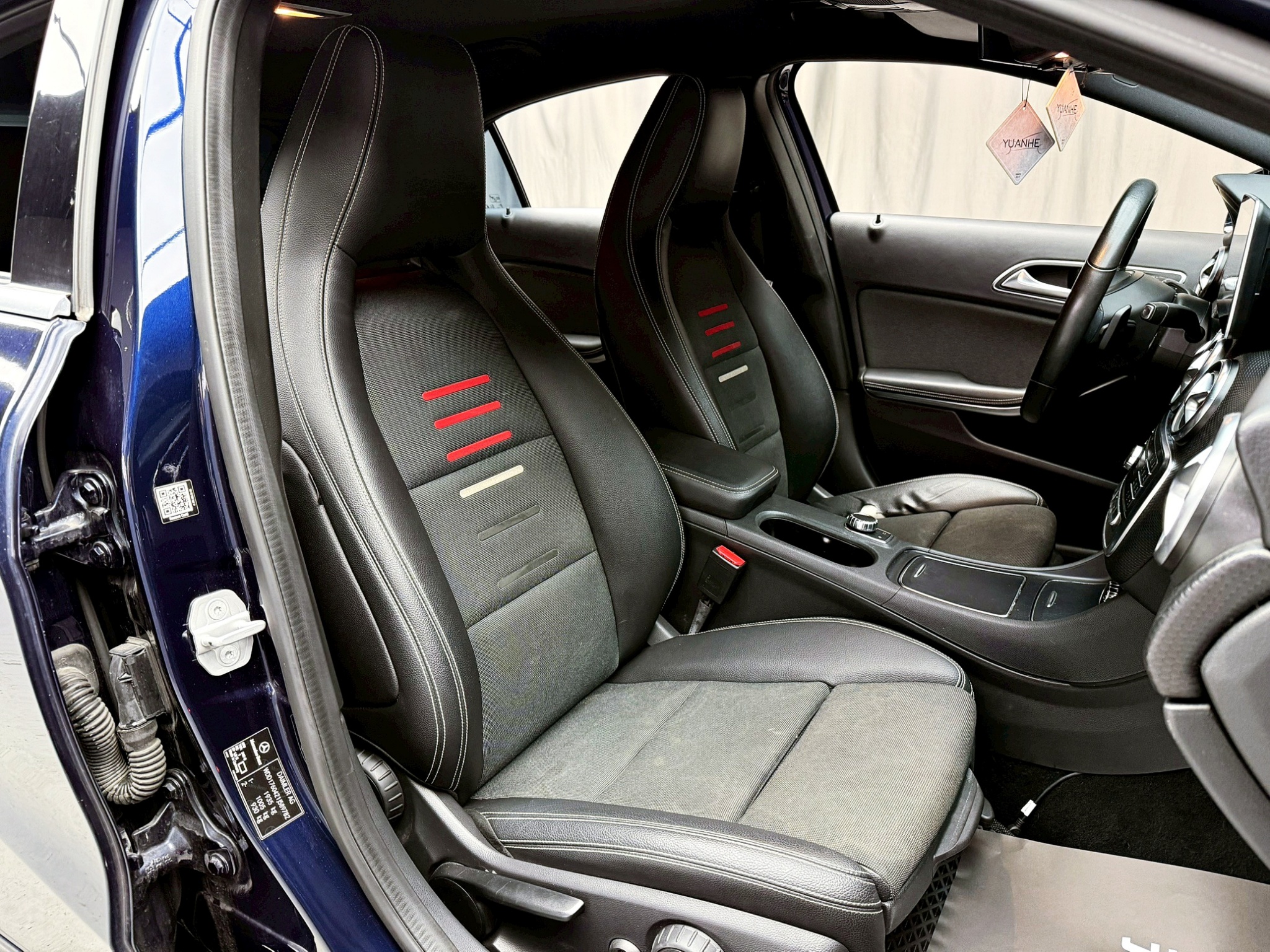 全台到府賞車 2017 Benz A180 W176型『小李經理』元禾國際車業/中古車/促銷中  第14張相片