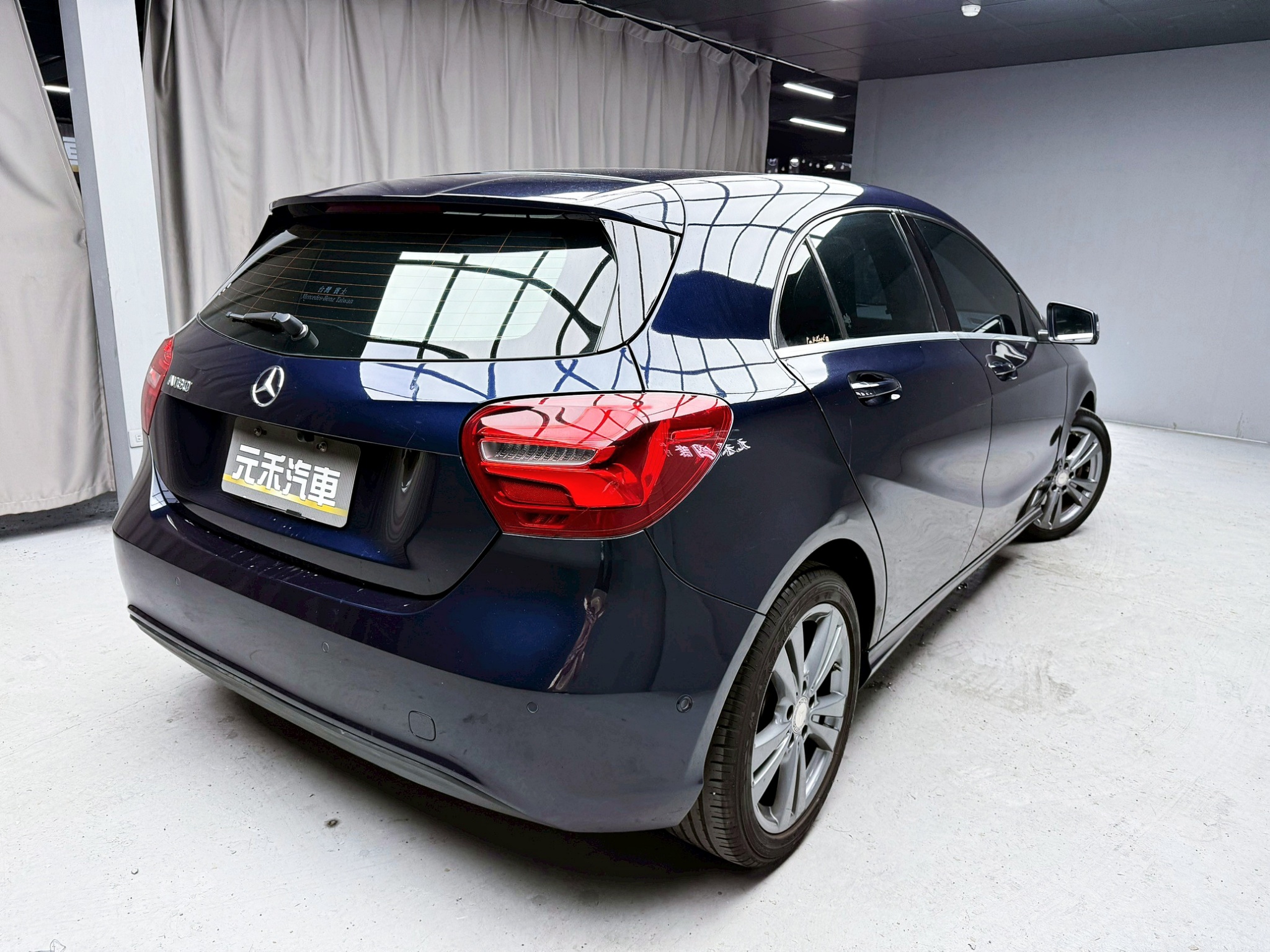 全台到府賞車 2017 Benz A180 W176型『小李經理』元禾國際車業/中古車/促銷中  第17張相片