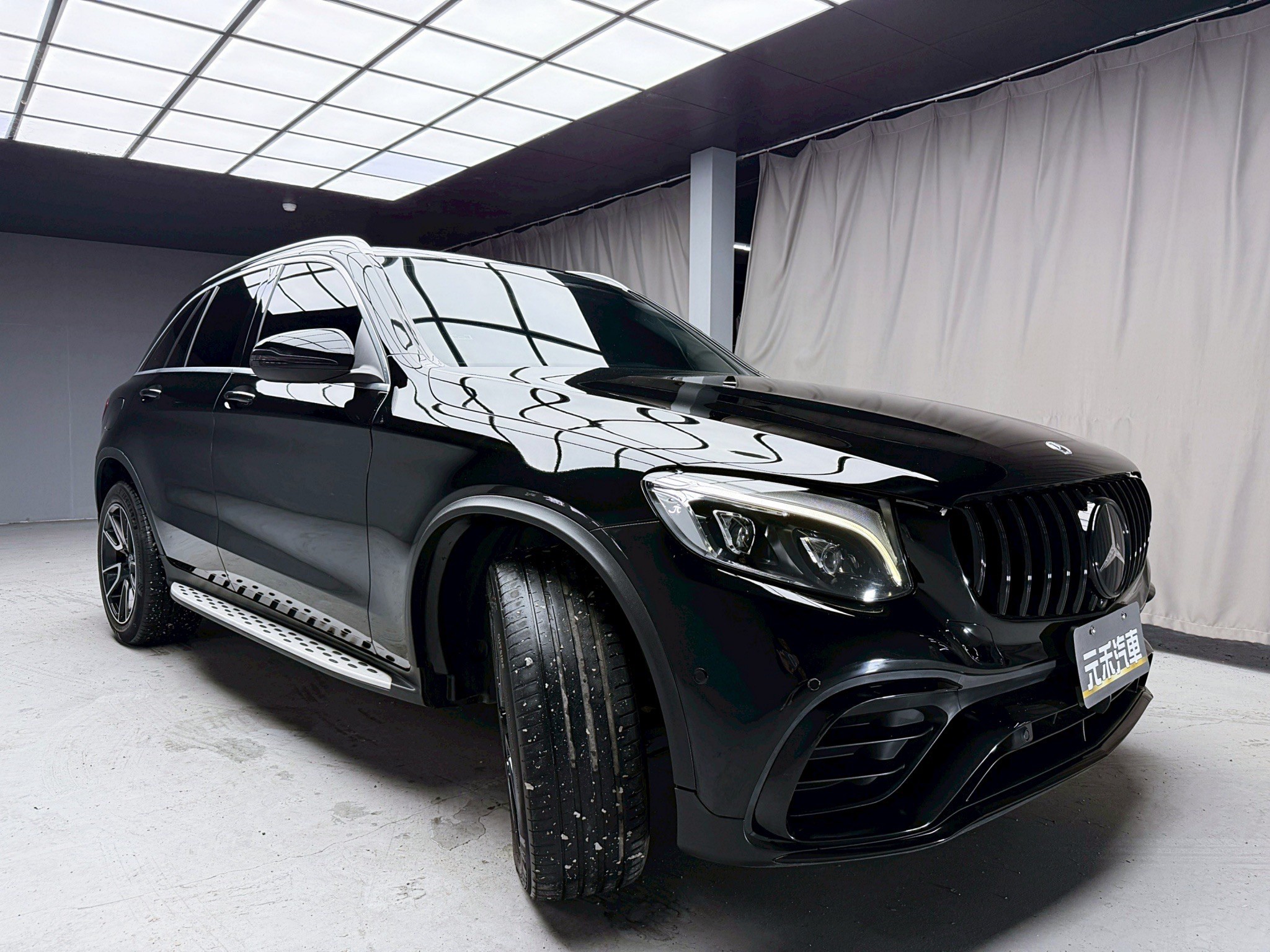 全台到府賞車 2016 Benz GLC300 AMG X253型『小李經理』元禾國際車業/中古車/促銷中  第18張相片