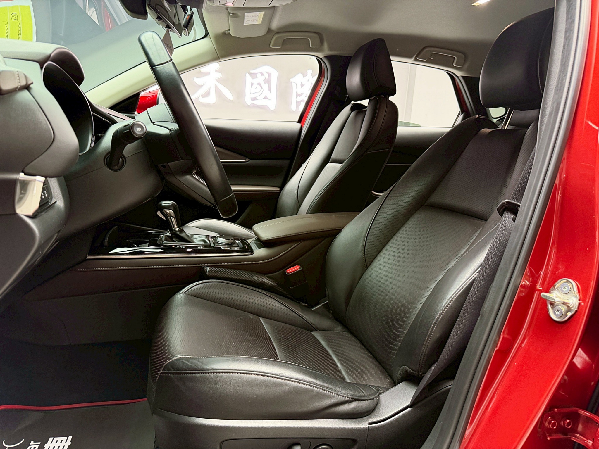 全台到府賞車 2020 Mazda CX30 旗艦進化型『小李經理』元禾國際車業/中古車/促銷中  第14張相片