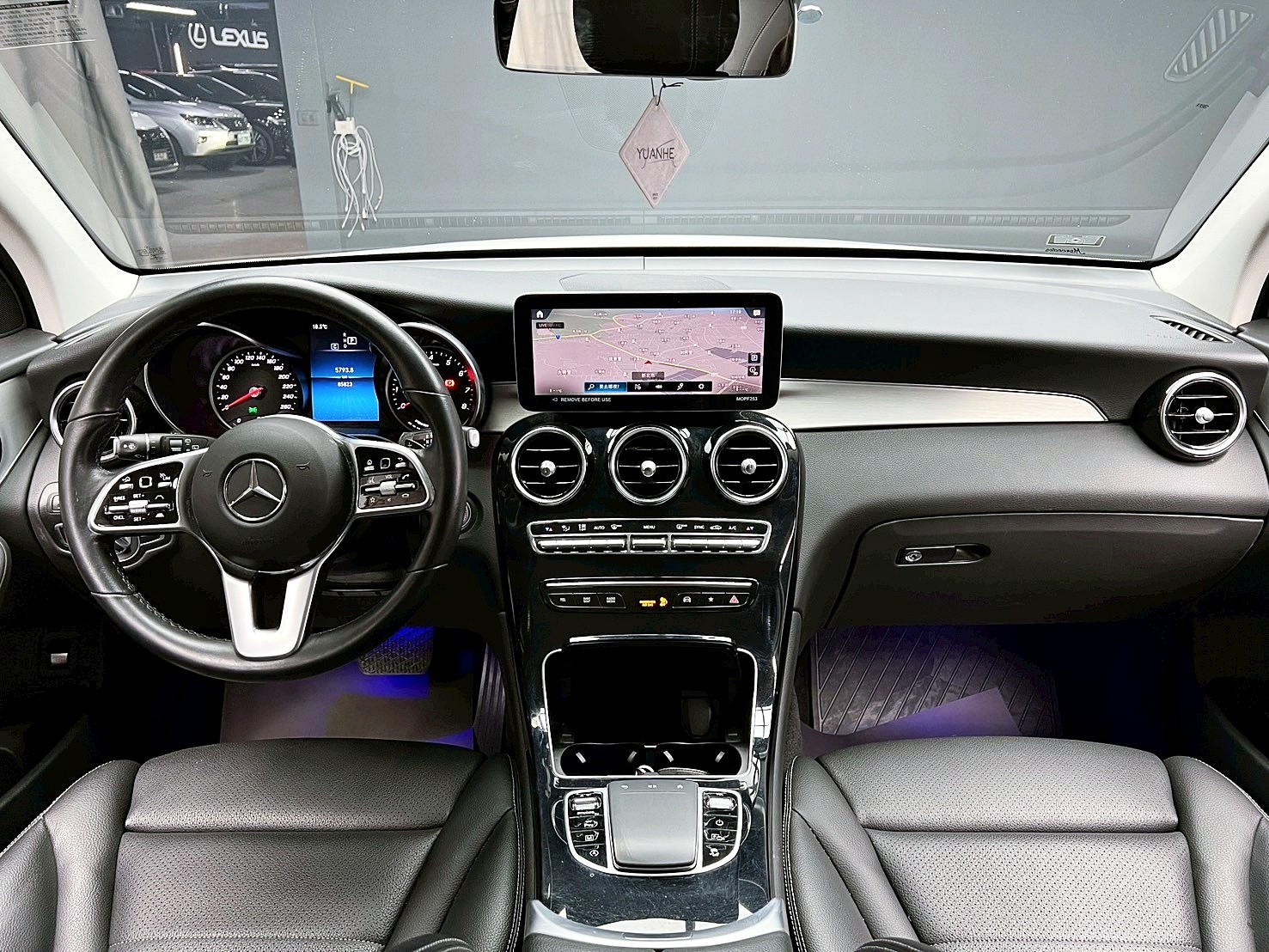 全台到府賞車 2022 Benz GLC200 4MATIC X253型『小李經理』元禾國際車業/中古車/促銷中  第9張相片