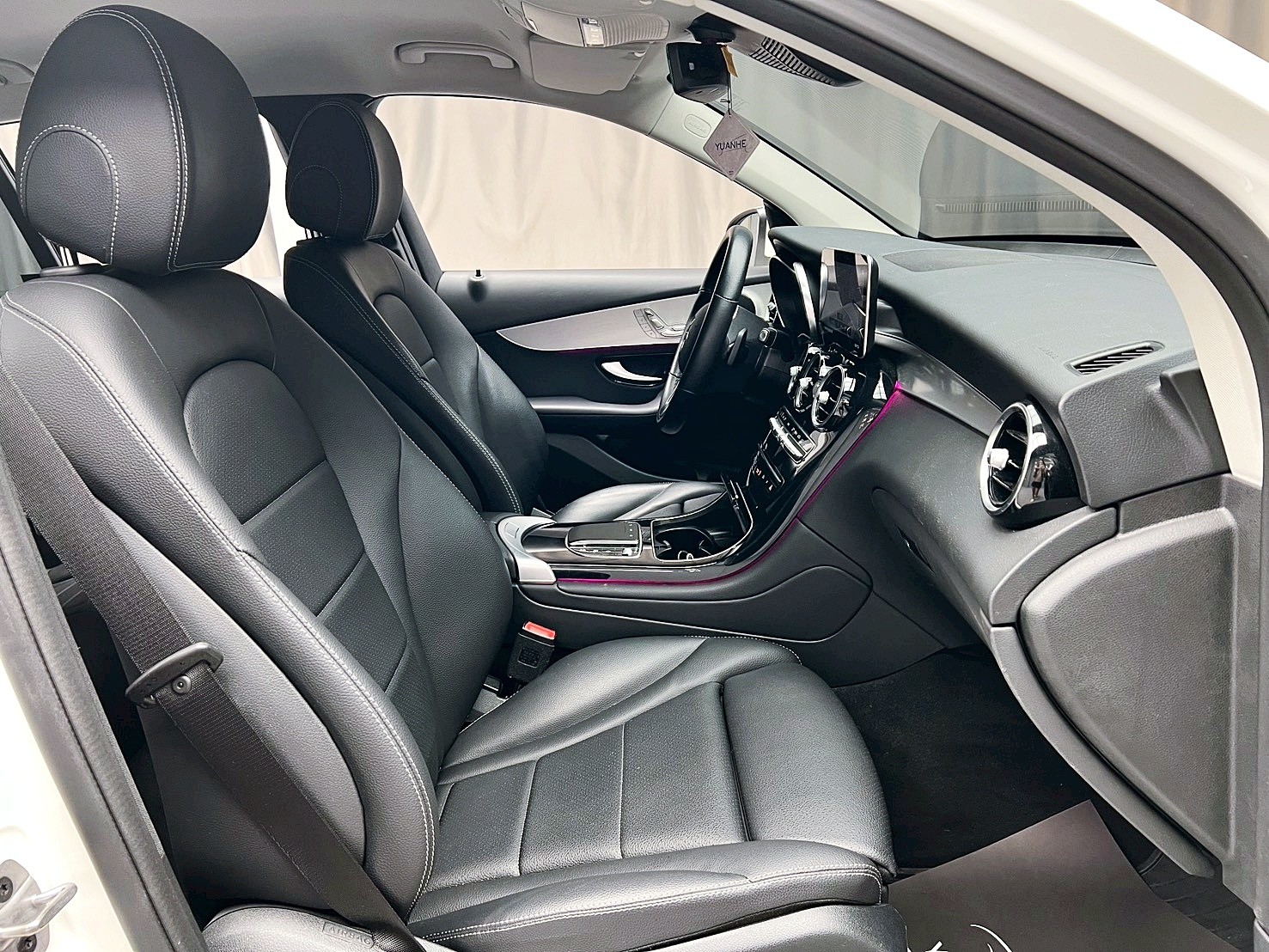 全台到府賞車 2022 Benz GLC200 4MATIC X253型『小李經理』元禾國際車業/中古車/促銷中  第10張相片