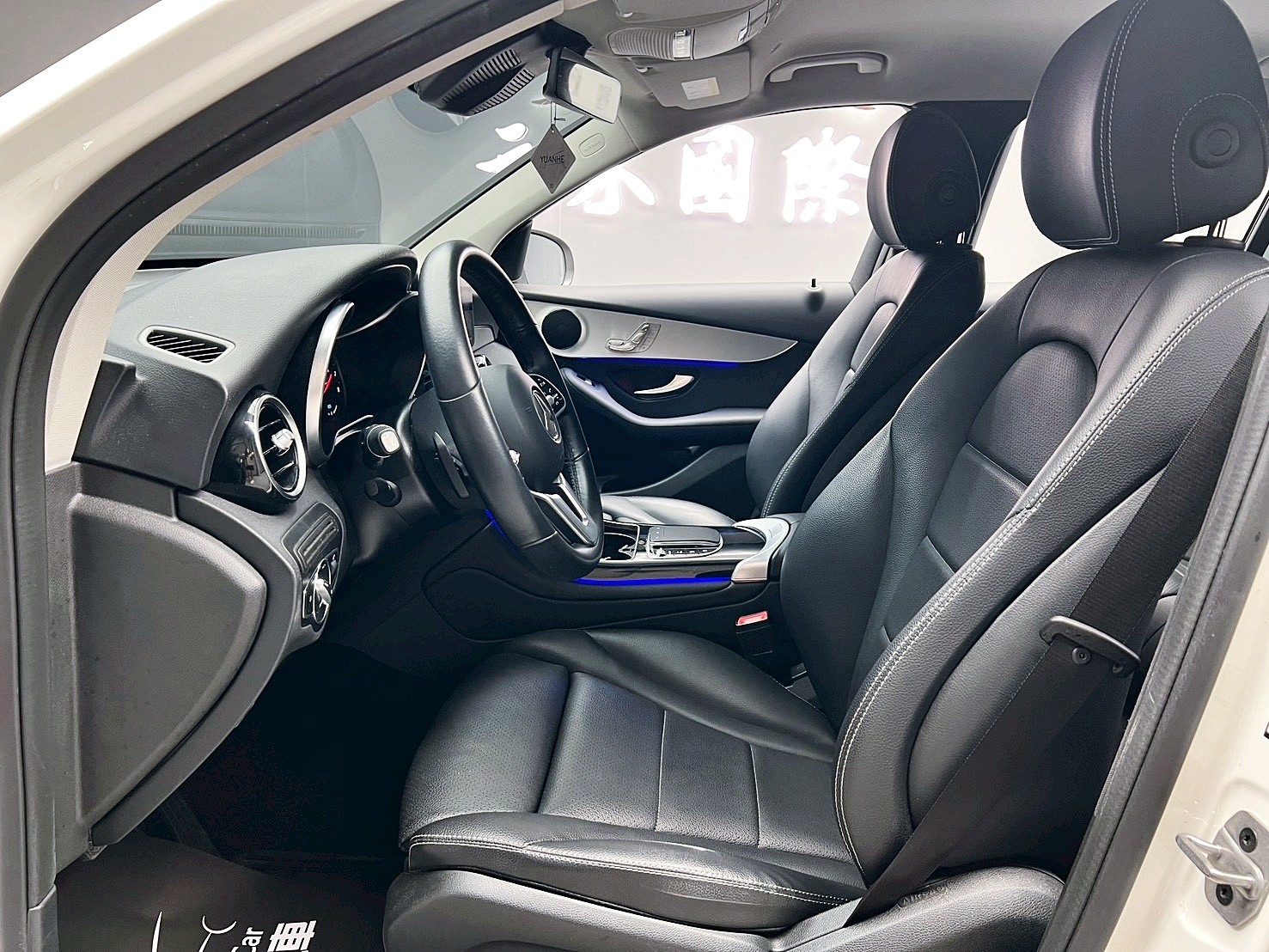 全台到府賞車 2022 Benz GLC200 4MATIC X253型『小李經理』元禾國際車業/中古車/促銷中  第14張相片