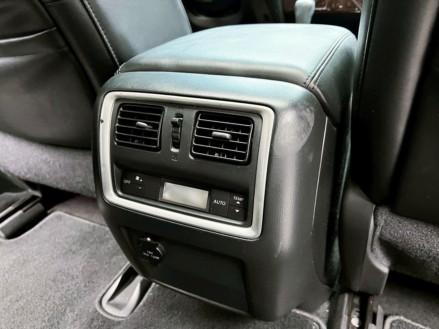 全台到府賞車 2015/16 Infiniti QX60 V6七人座豪華款『小李經理』元禾國際車業/中古車/促銷中  第12張相片