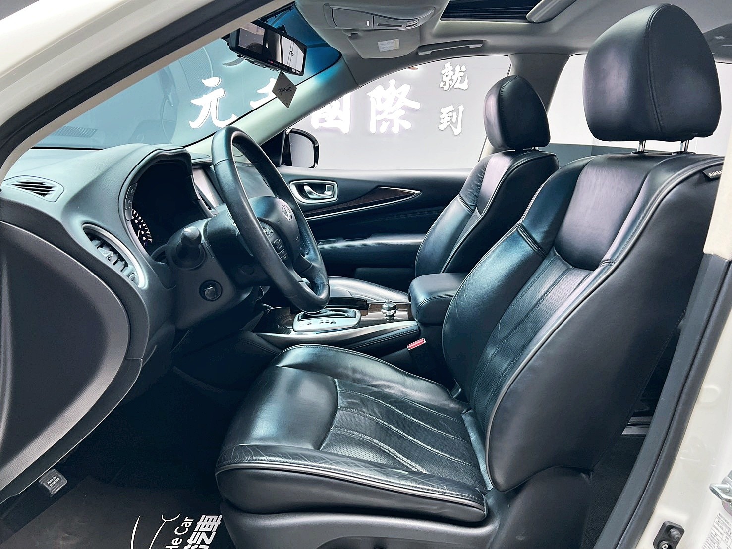 全台到府賞車 2015/16 Infiniti QX60 V6七人座豪華款『小李經理』元禾國際車業/中古車/促銷中  第15張相片