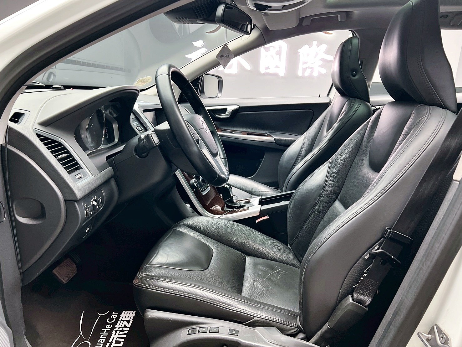 全台到府賞車 2013/14 Volvo XC60 T5 旗艦版『小李經理』元禾國際車業/中古車/促銷中  第14張相片