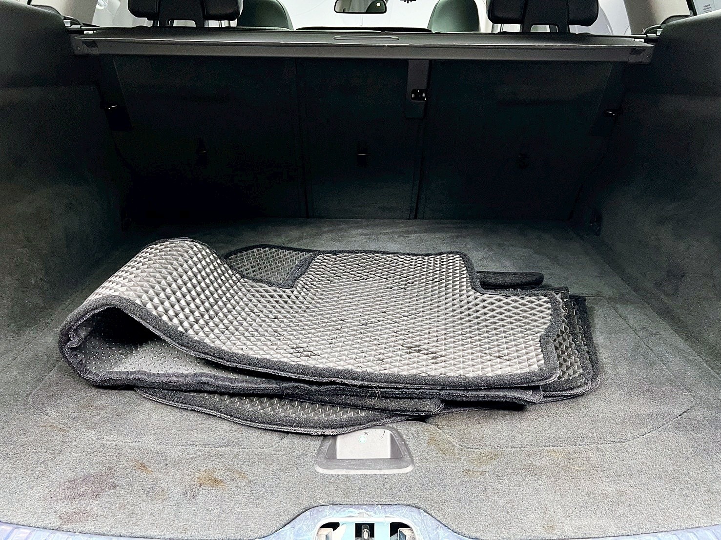 全台到府賞車 2013/14 Volvo XC60 T5 旗艦版『小李經理』元禾國際車業/中古車/促銷中  第17張相片