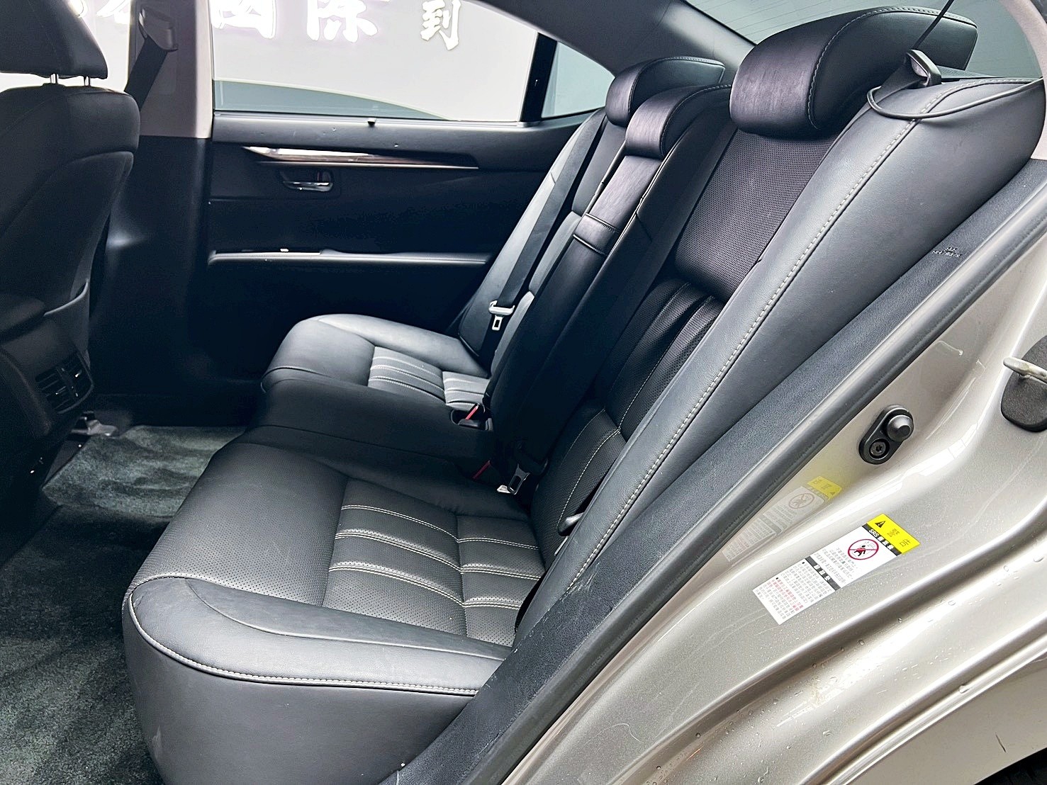 全台到府賞車 2016 Lexus ES200 頂級版『小李經理』元禾國際車業/中古車/促銷中  第14張相片