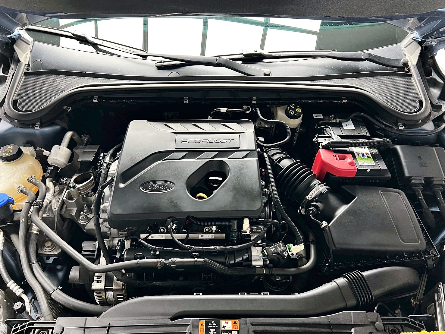 全台到府賞車 2020 Ford Focus 4D EcoBoost 182匹 17TSR『小李經理』元禾國際車業/中古車/促銷中  第16張相片