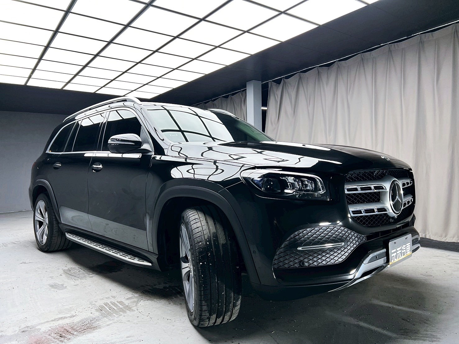 全台到府賞車 2020/21 Benz GLS350d 4MATIC X167型 七人座『小李經理』元禾國際車業/中古車/促銷中  第19張相片